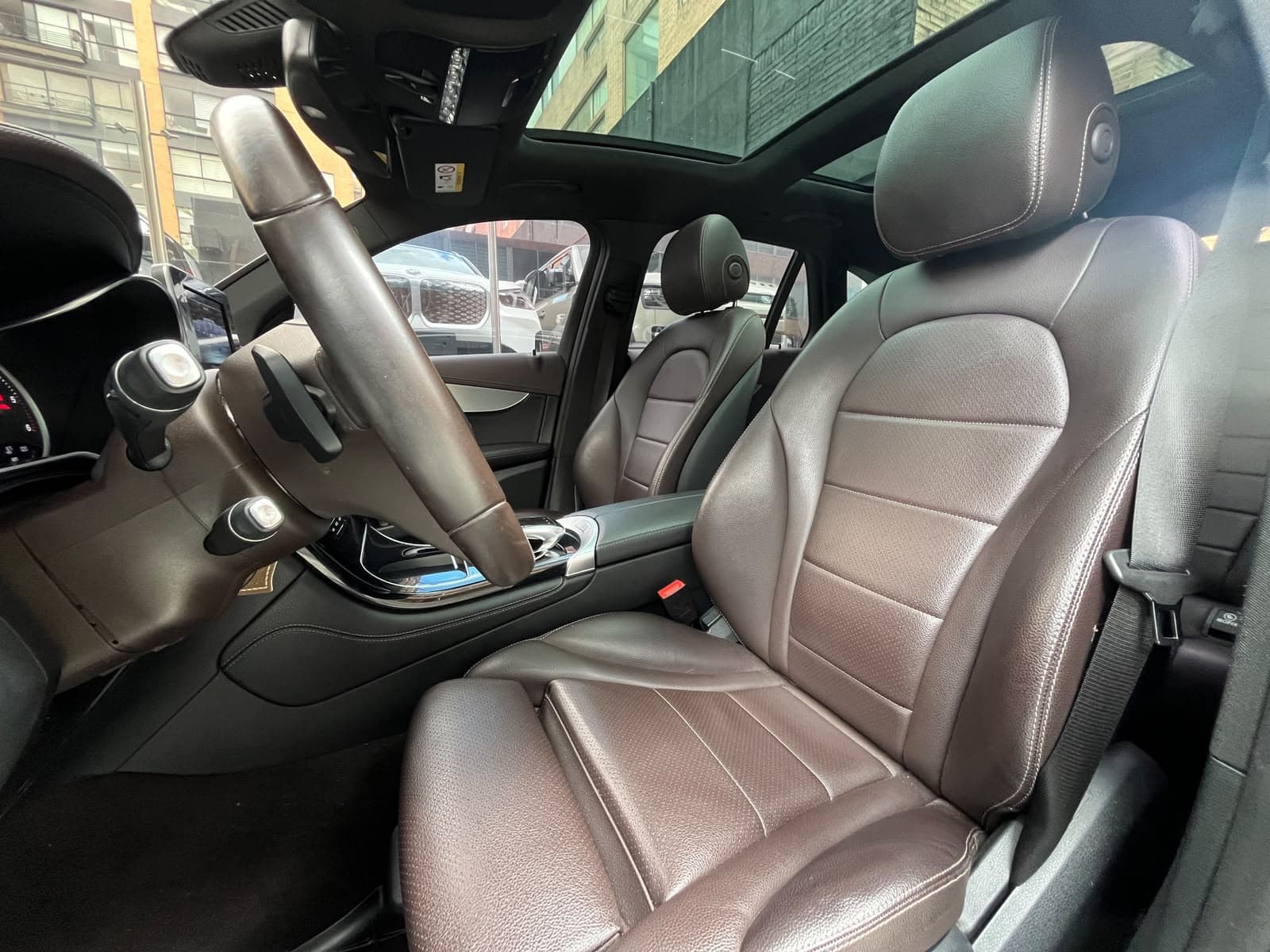 Mercedes Benz GLC220D 4MATIC Modelo 2017 9