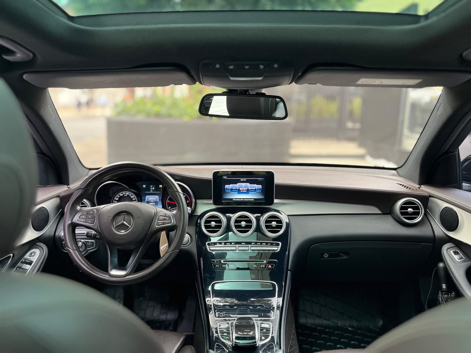 Mercedes Benz GLC220D 4MATIC Modelo 2017 13