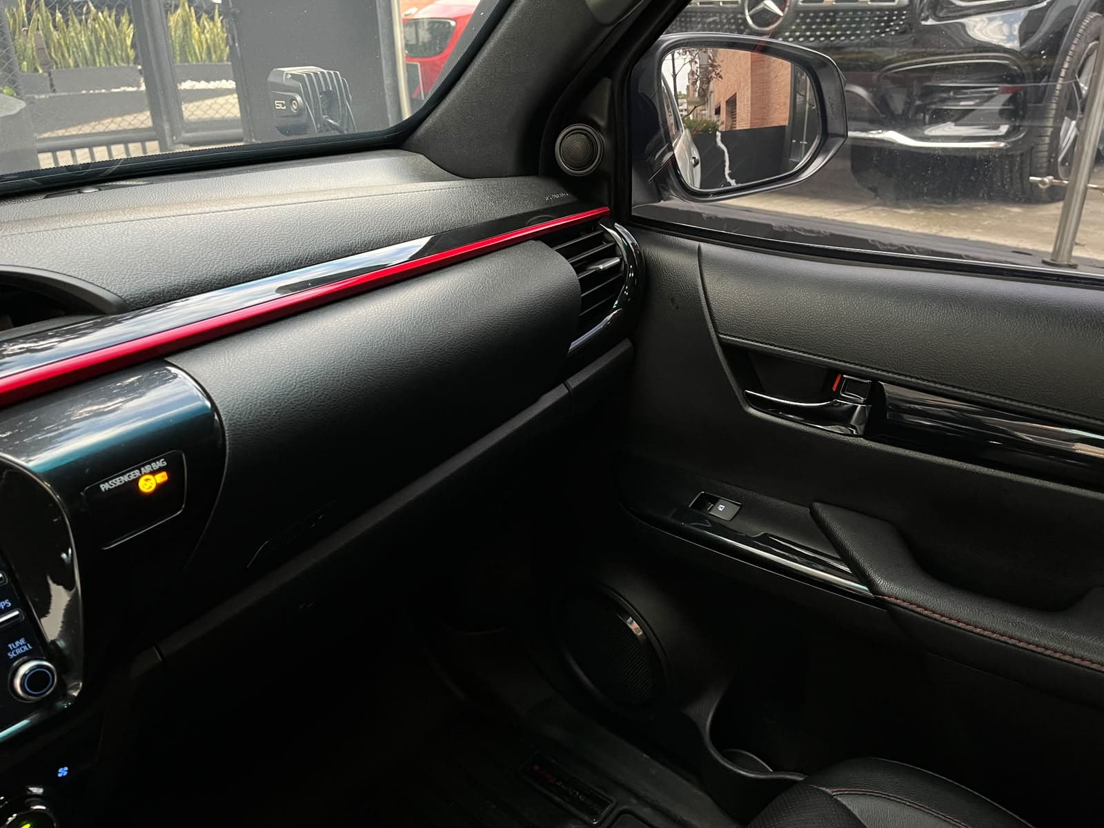 Toyota Hilux GR Modelo 2020 10