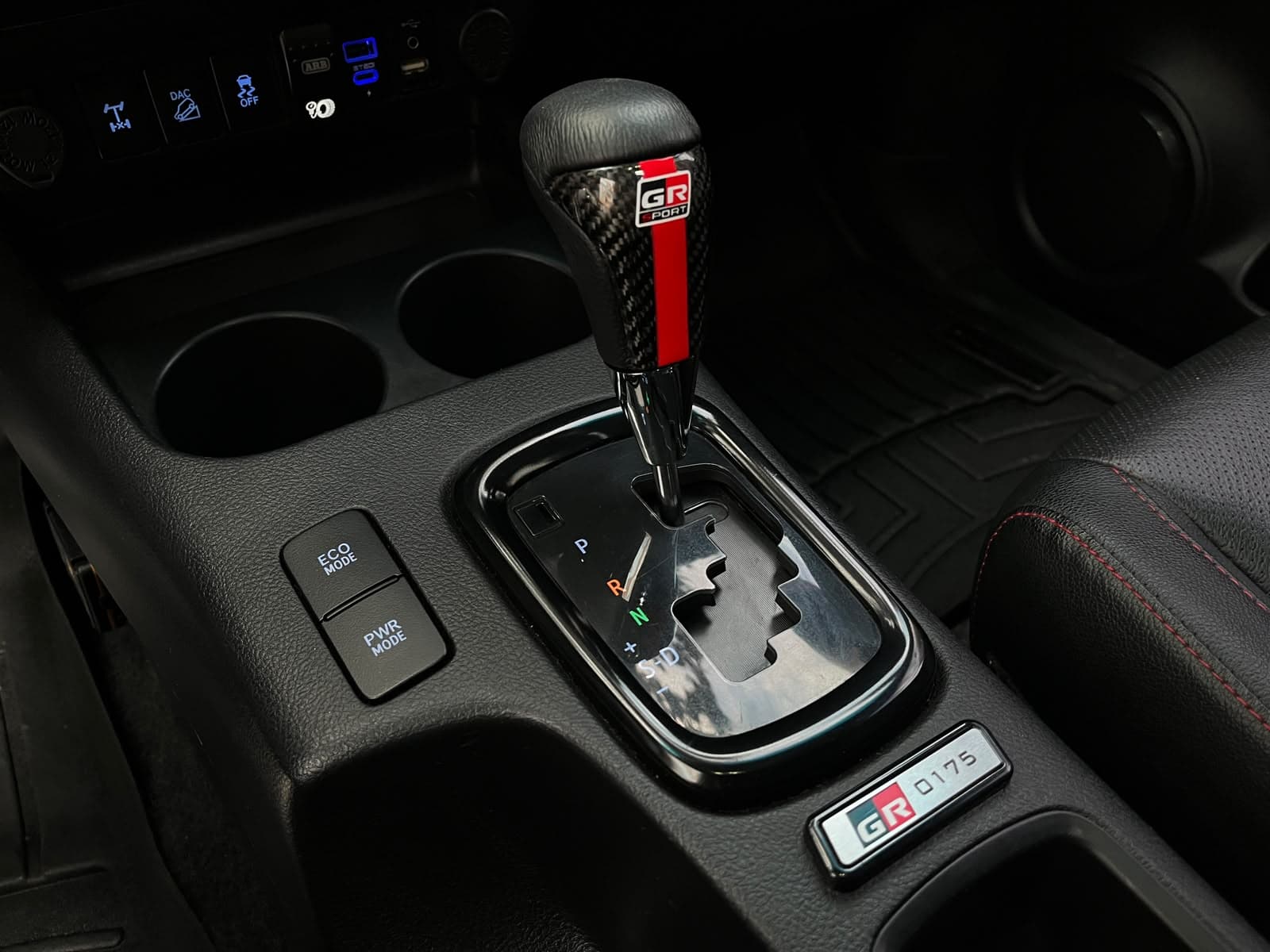Toyota Hilux GR Modelo 2020 12