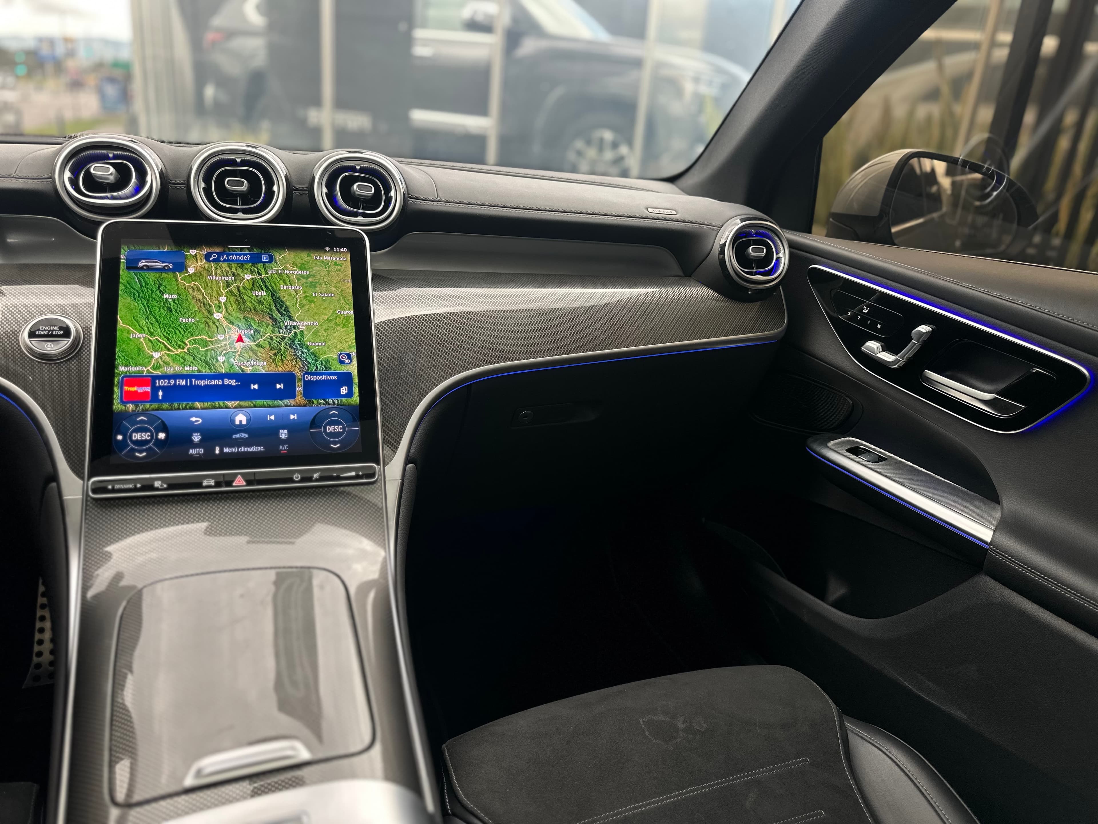 Mercedes Benz GLC300 4MATIC Modelo 2025 14