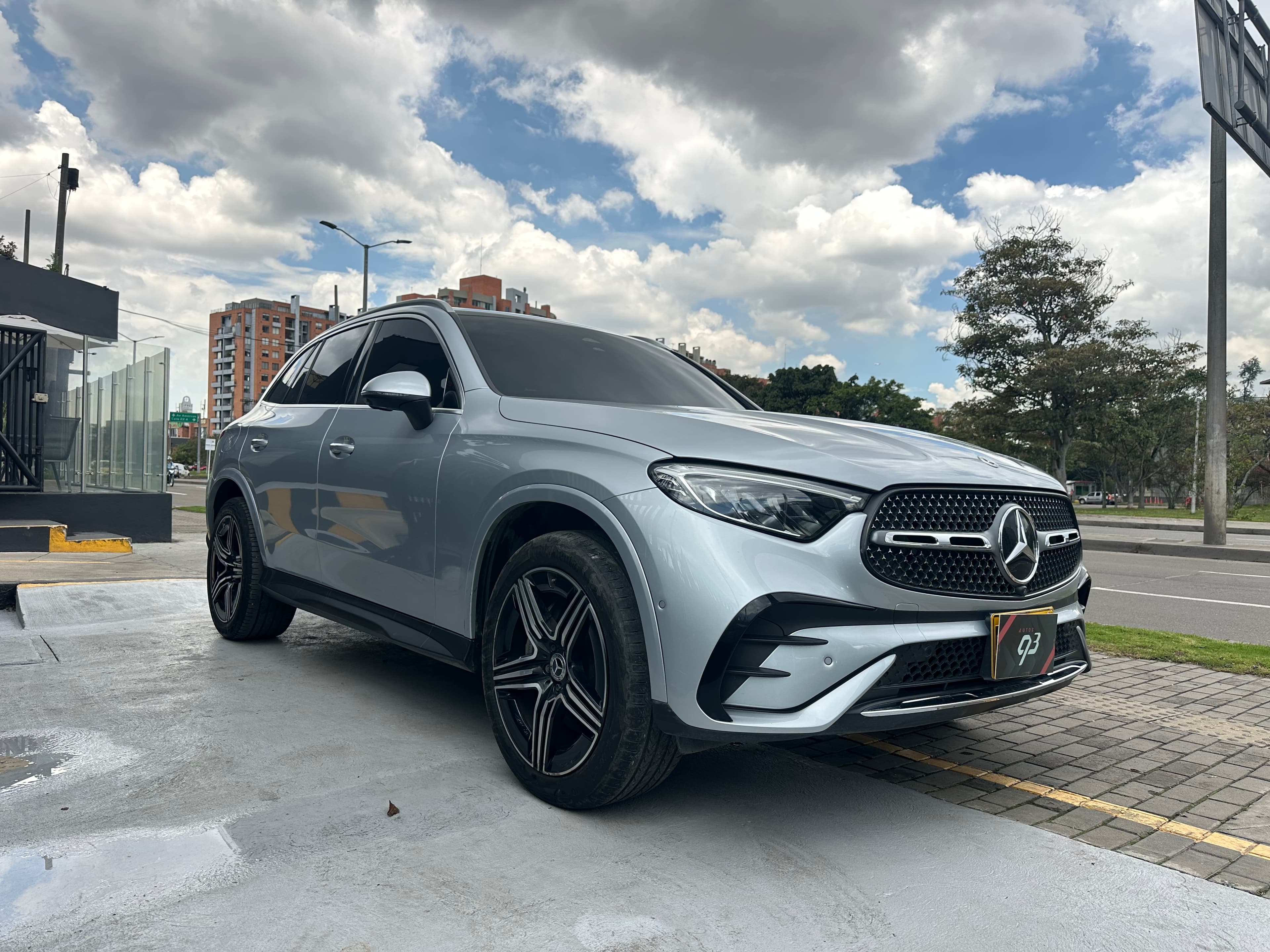 Mercedes Benz GLC300 4MATIC Modelo 2025 3