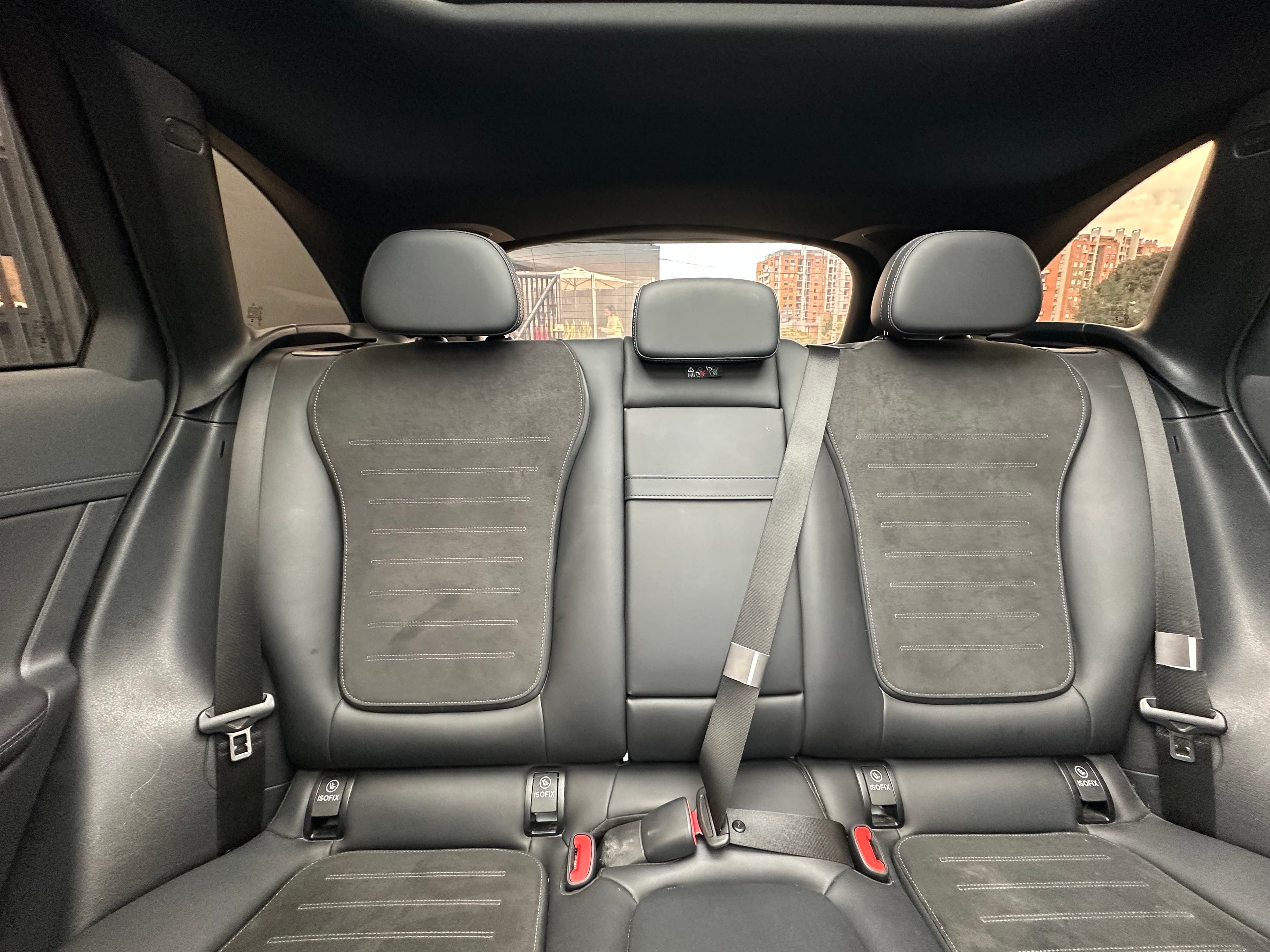 Mercedes Benz GLC300 4MATIC Modelo 2025 26