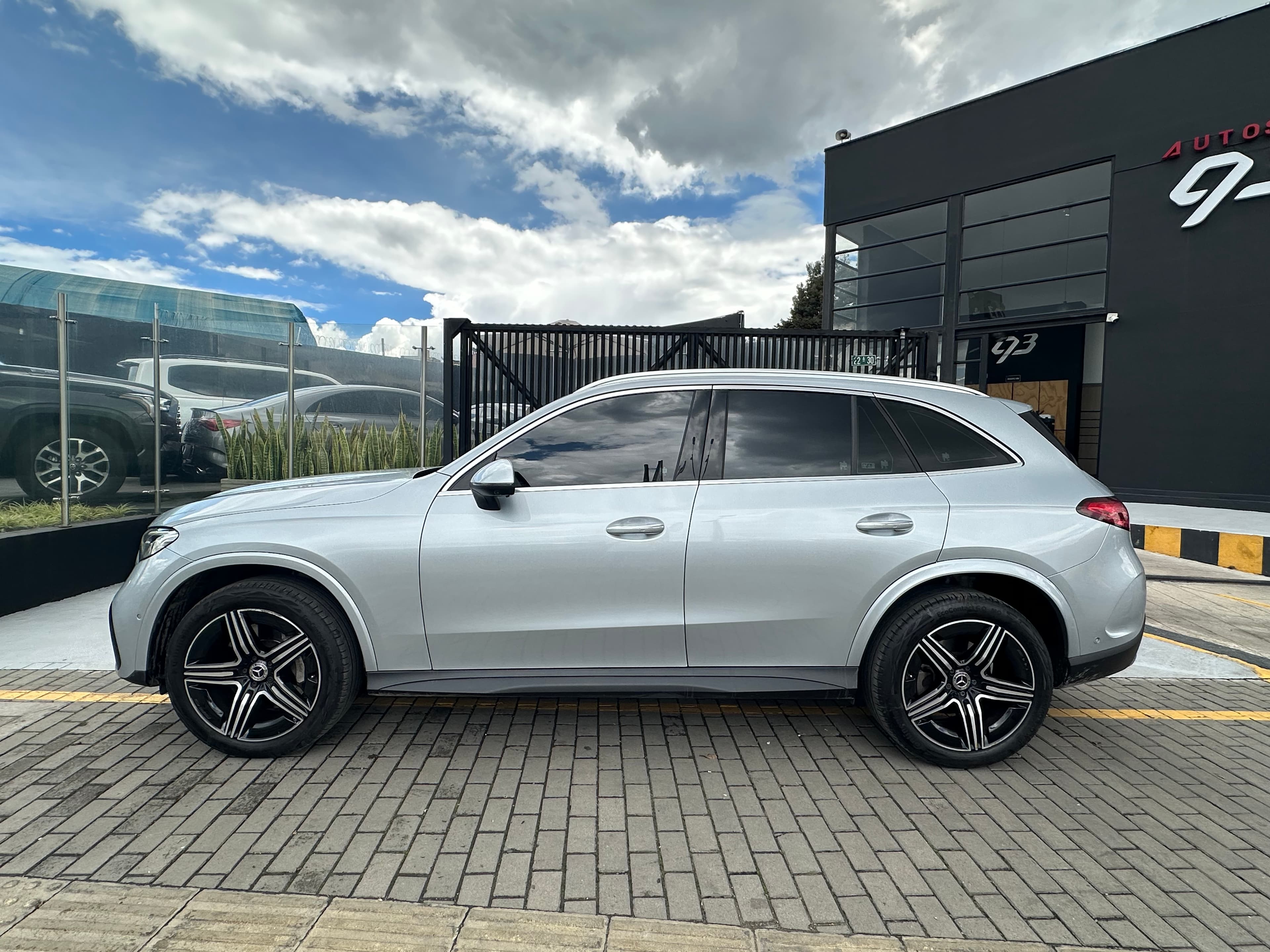 Mercedes Benz GLC300 4MATIC Modelo 2025 7