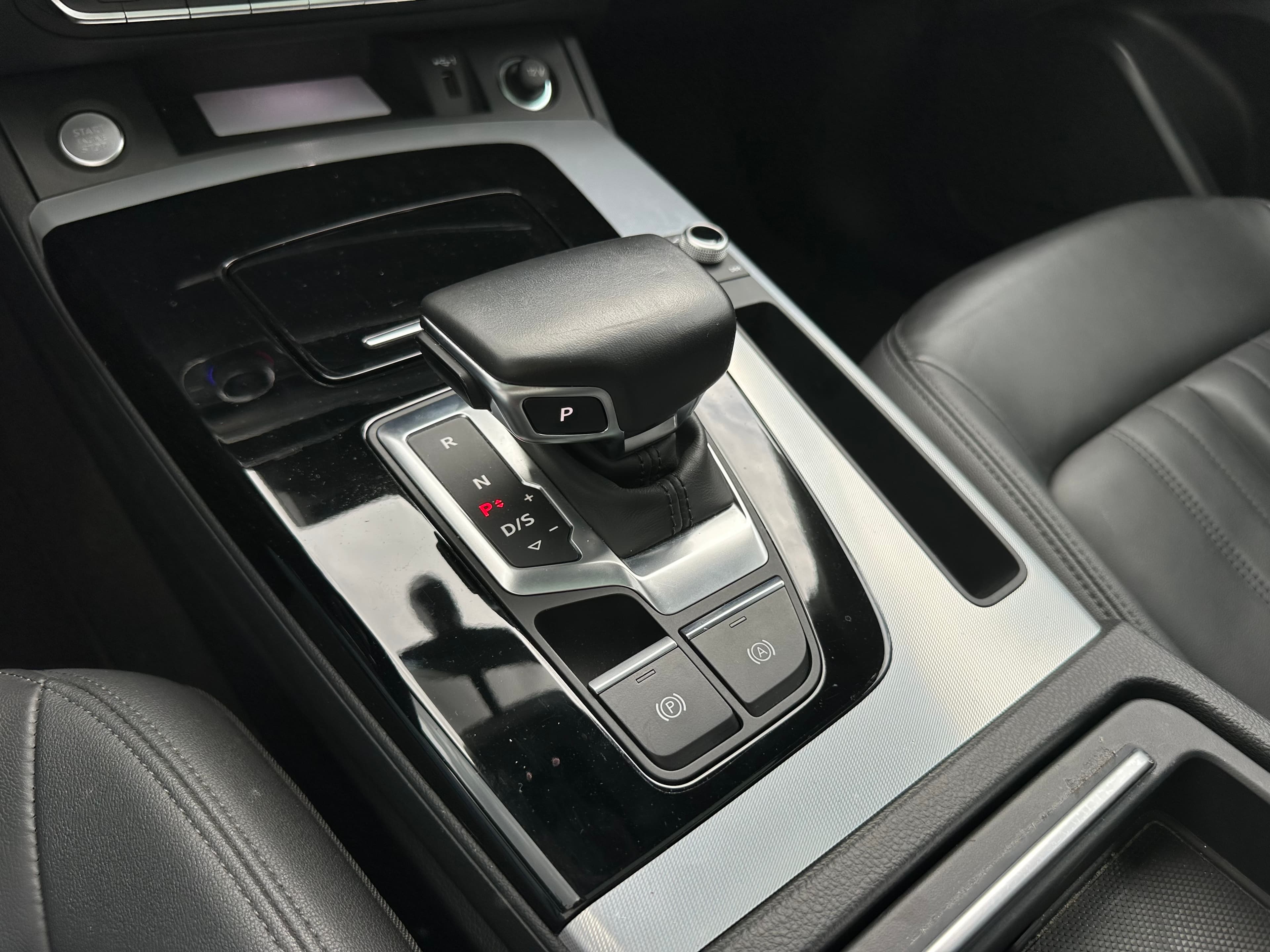 Audi Q5 45 TFSI Hibrida Modelo 2021 16