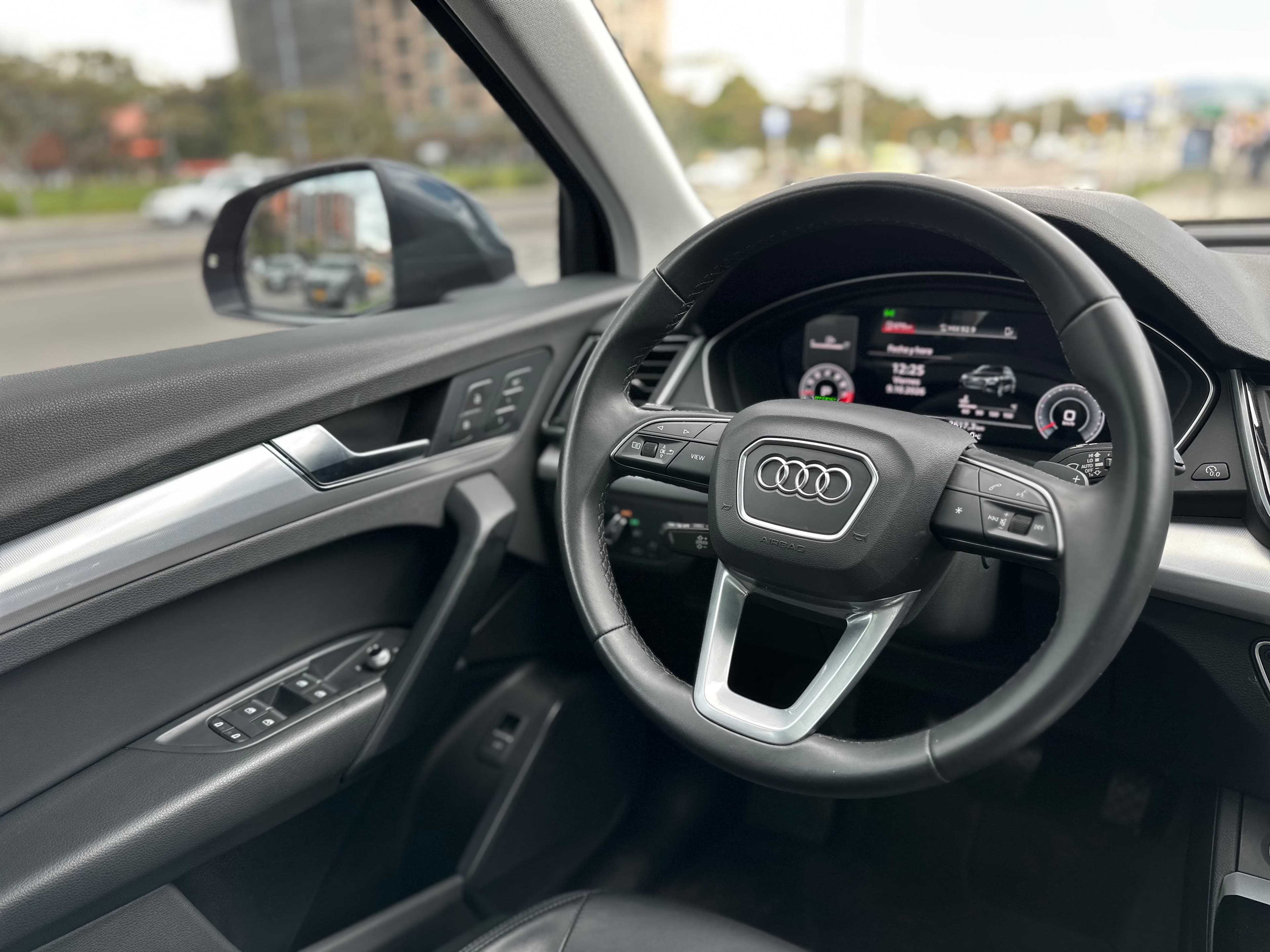 Audi Q5 45 TFSI Hibrida Modelo 2021 14