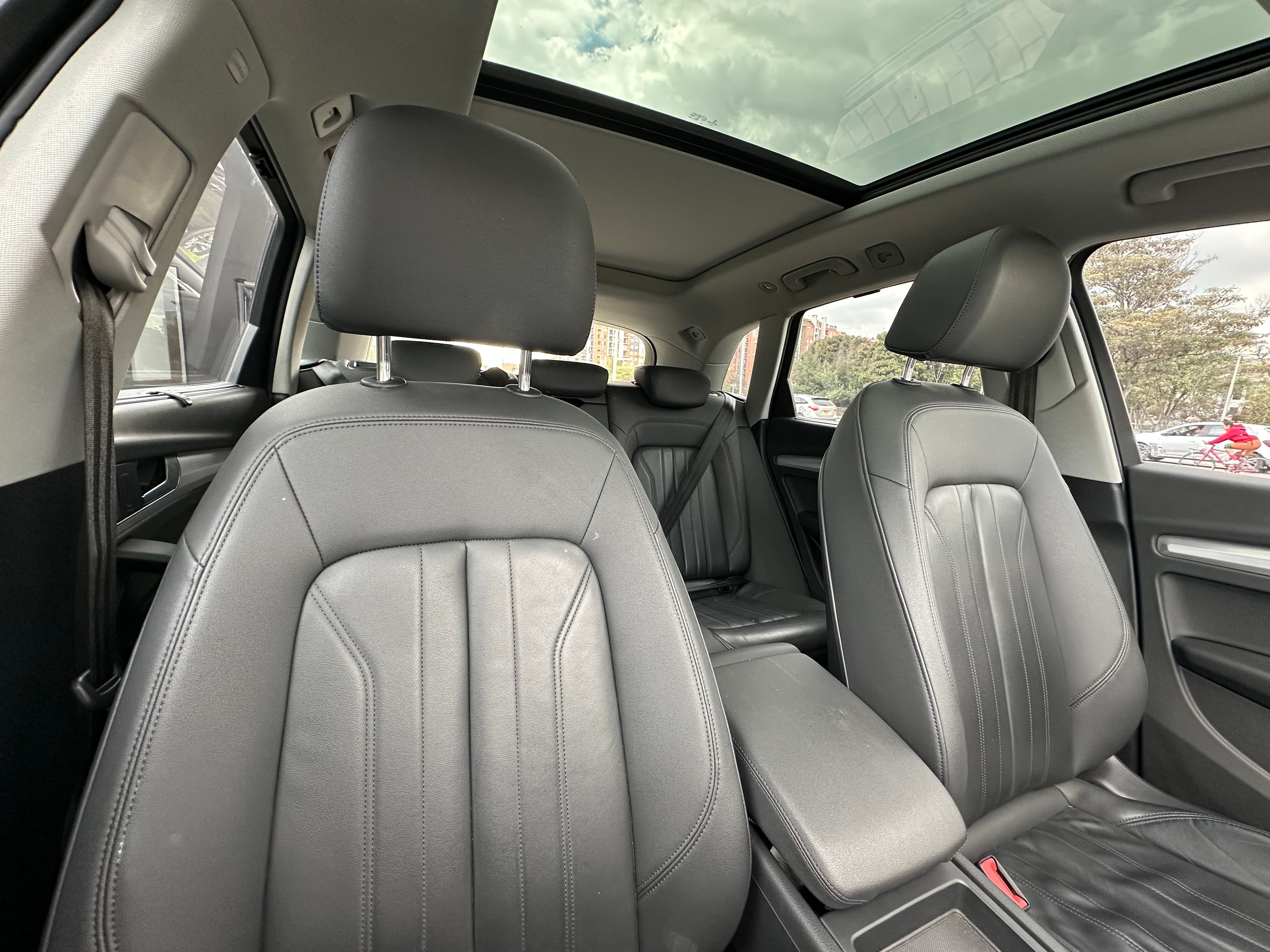 Audi Q5 45 TFSI Hibrida Modelo 2021 25