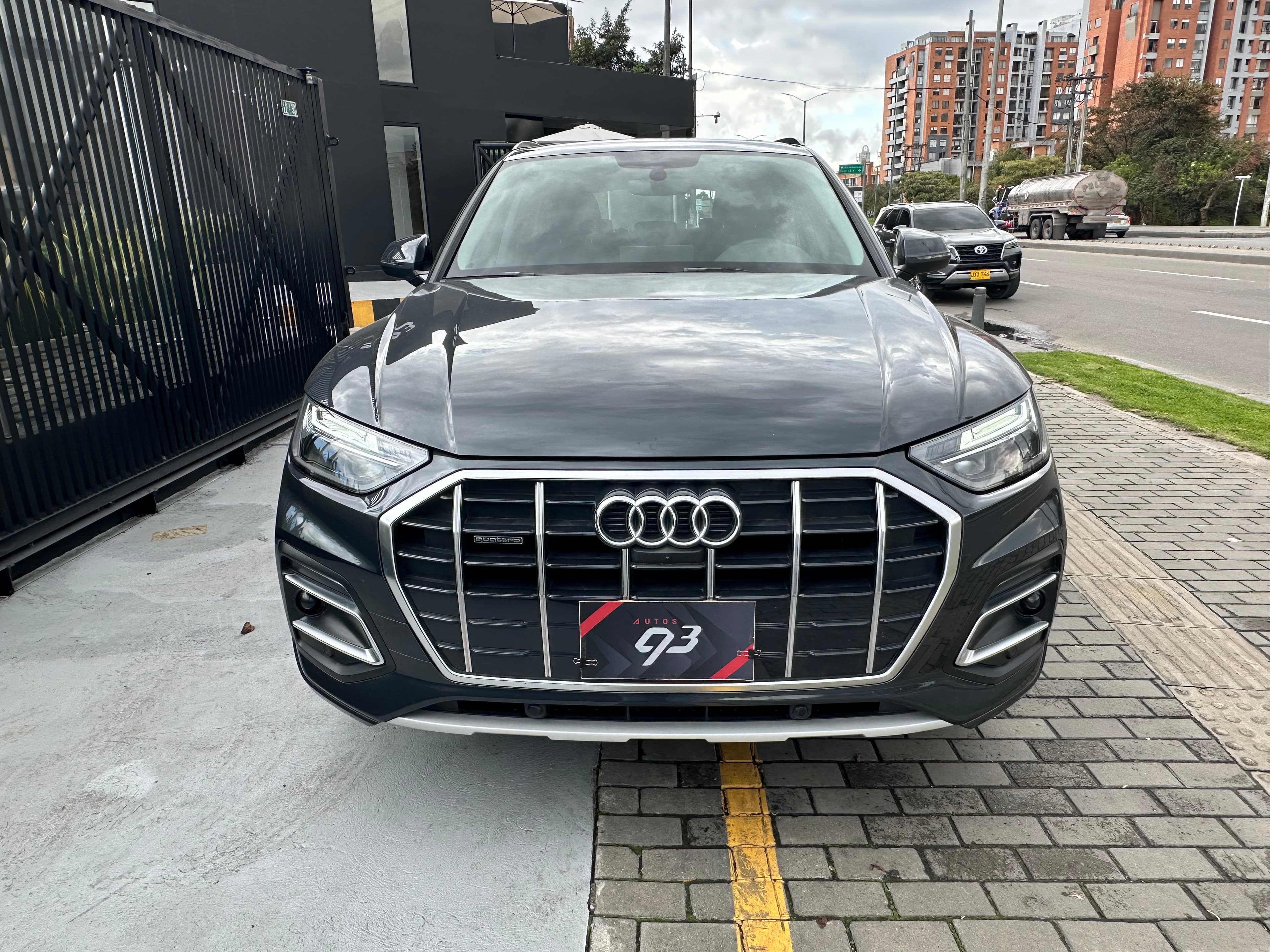 Audi Q5 45 TFSI Hibrida Modelo 2021 2