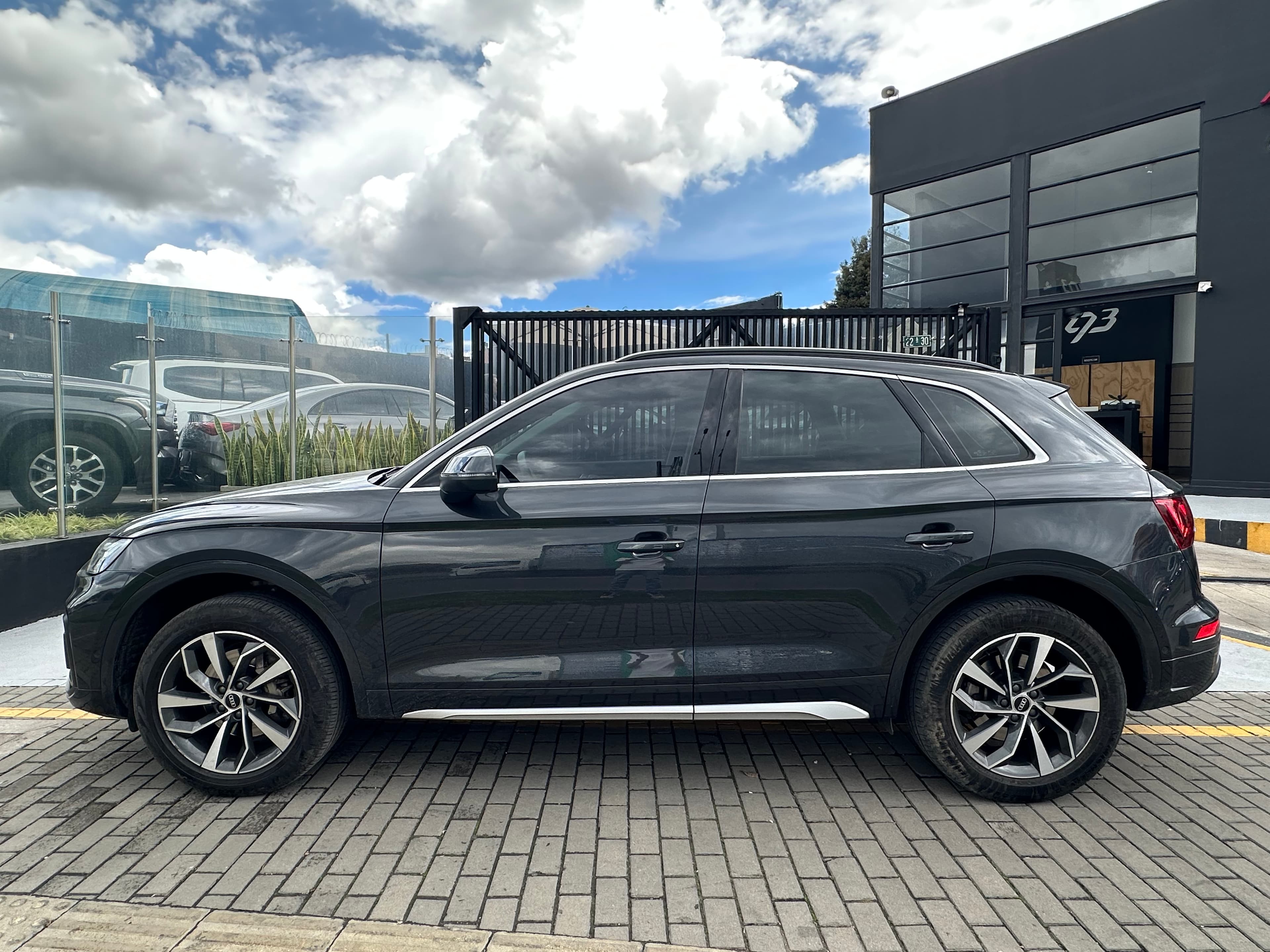 Audi Q5 45 TFSI Hibrida Modelo 2021 7