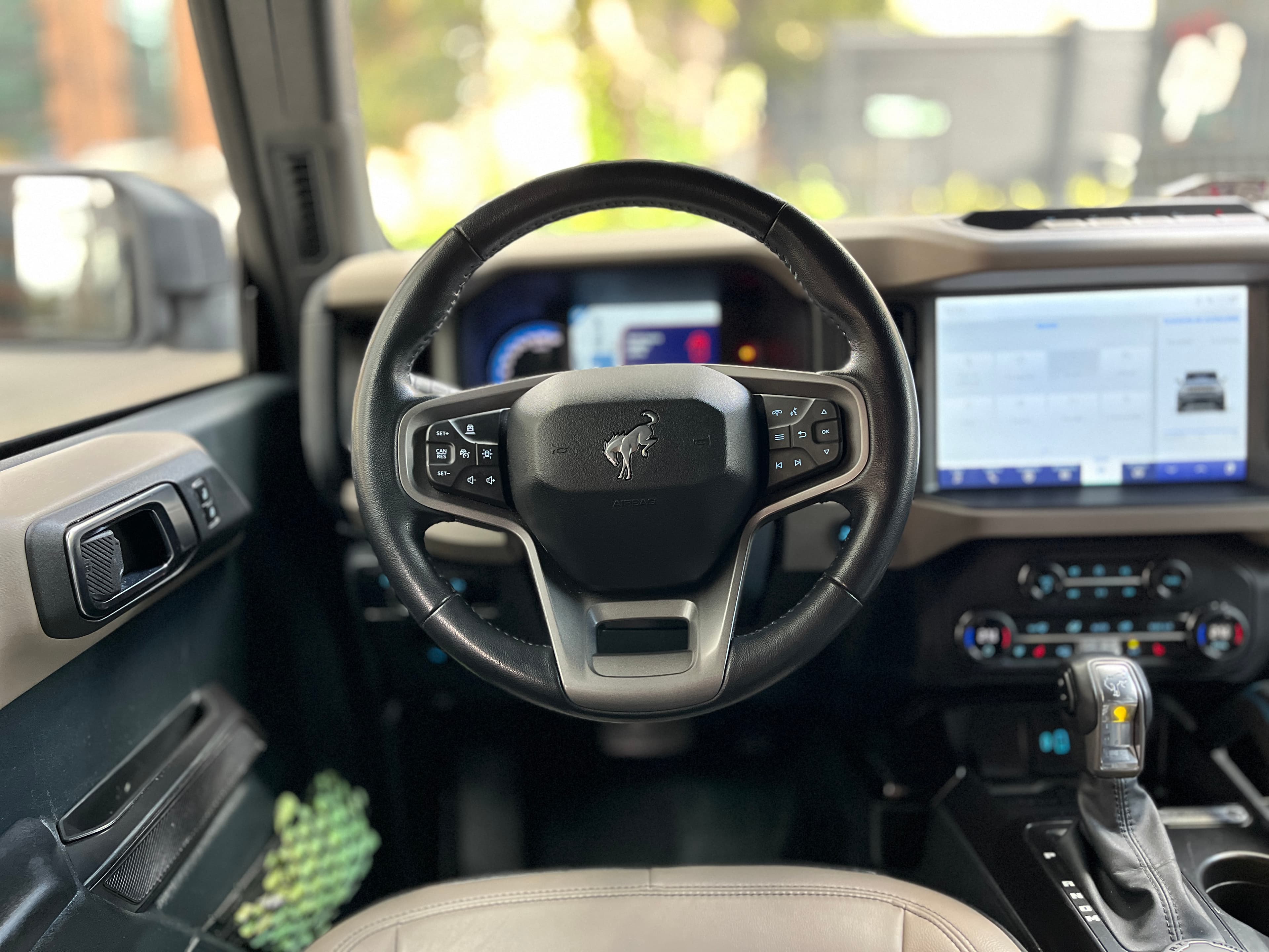 Ford Bronco WILDTRAK Modelo 2024 14