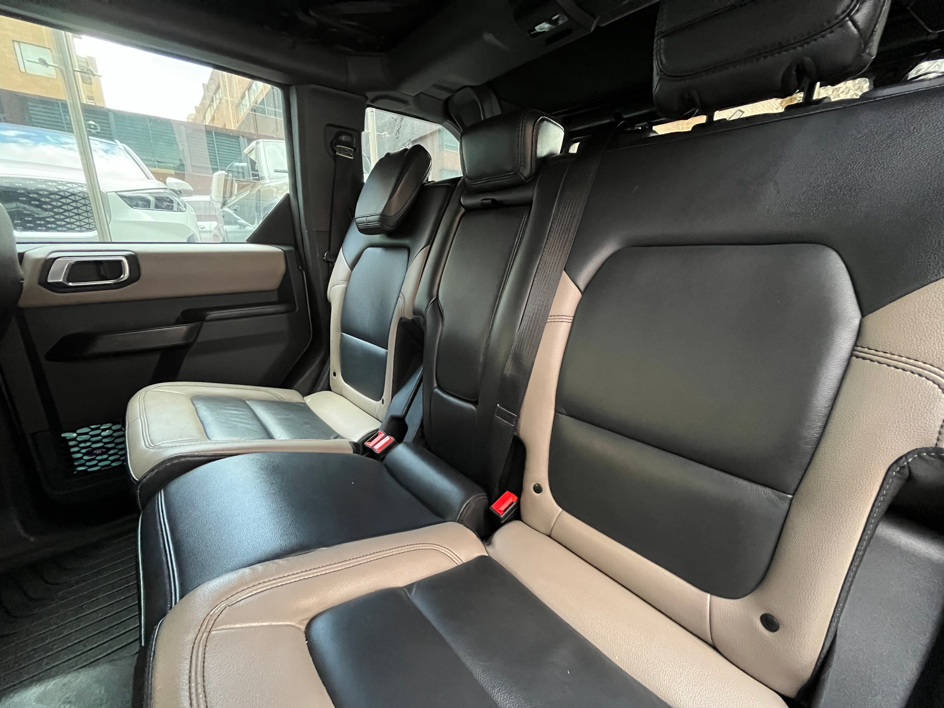 Ford Bronco WILDTRAK Modelo 2024 16