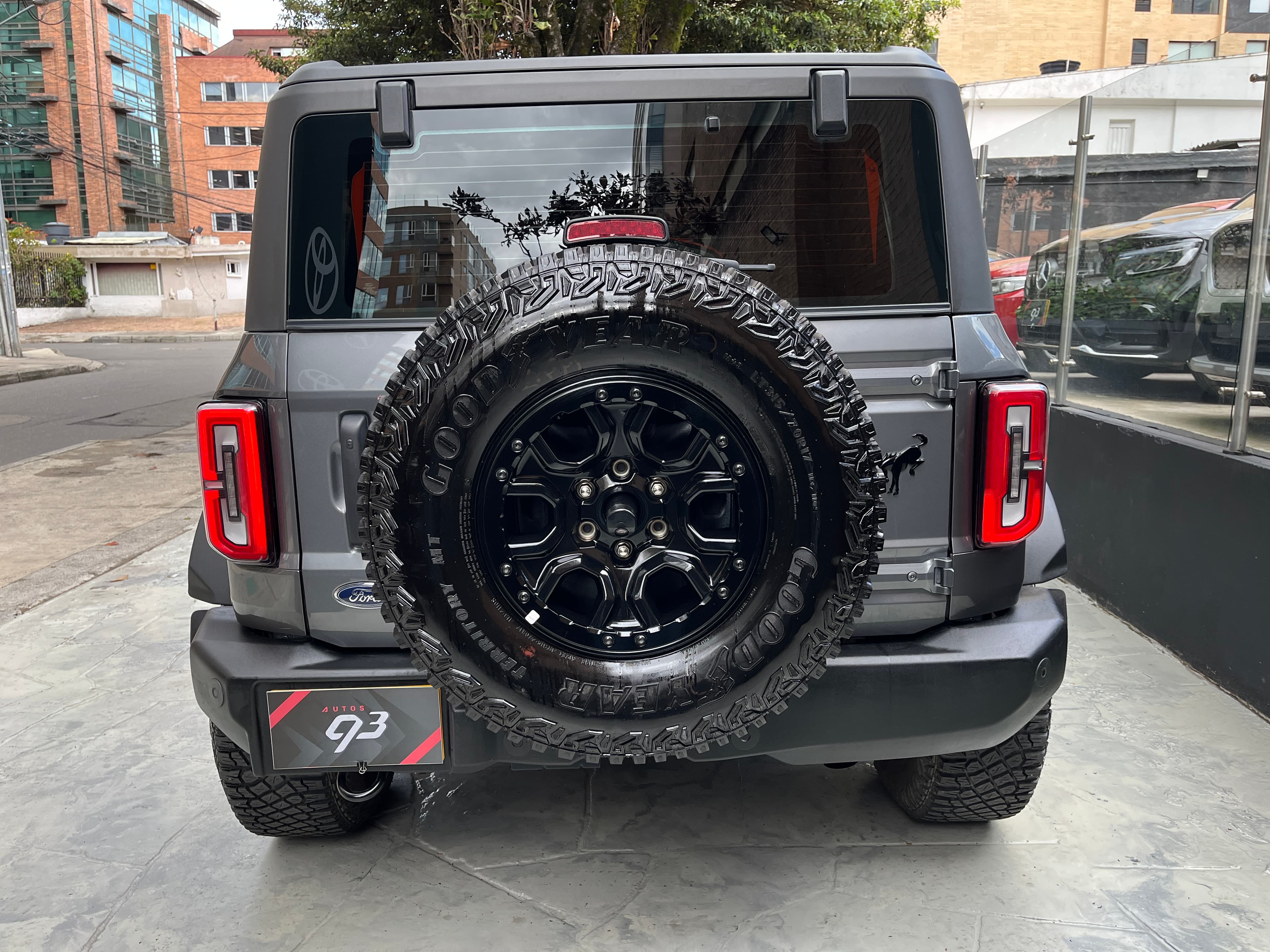 Ford Bronco WILDTRAK Modelo 2024 5