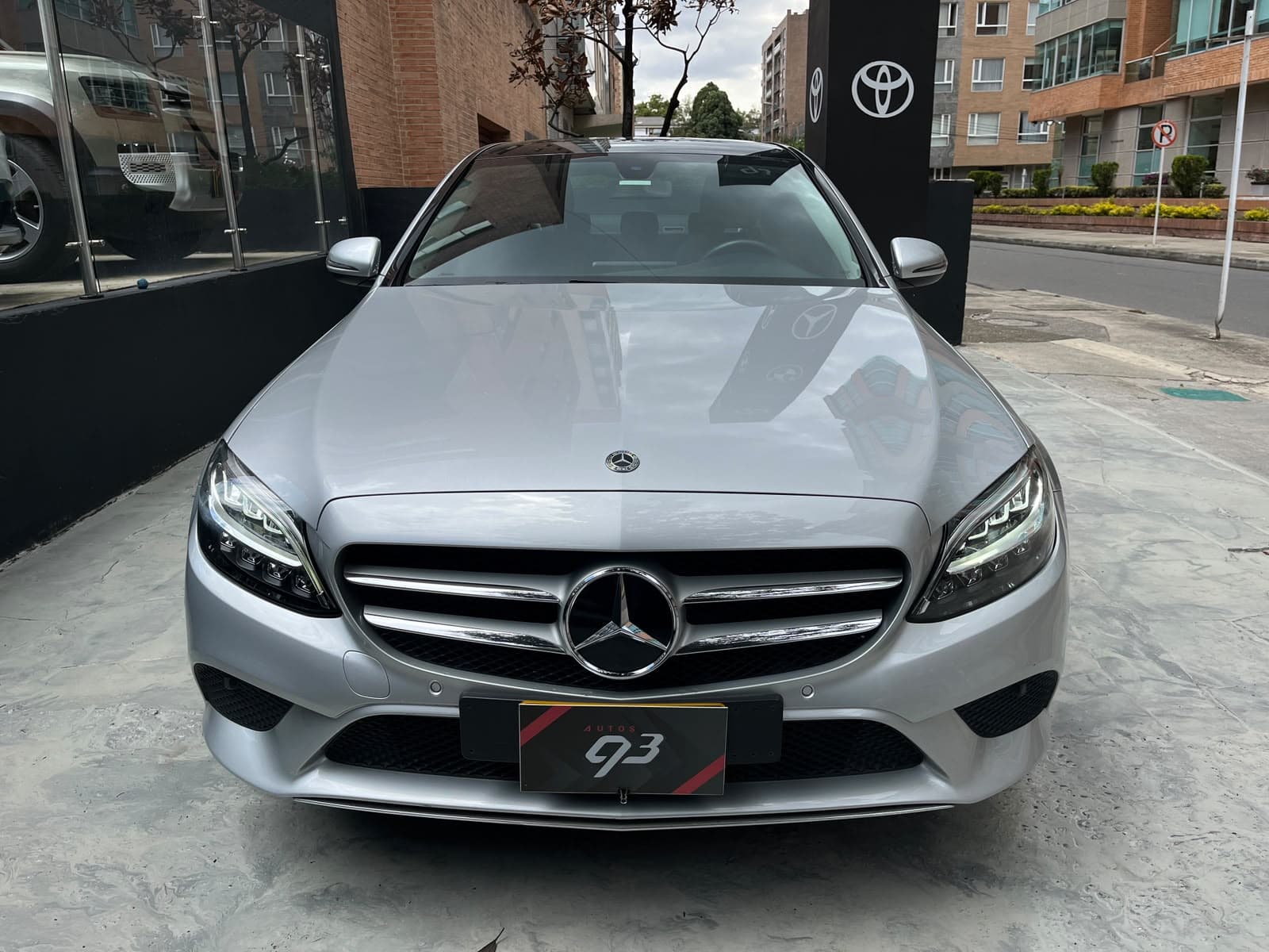 Mercedes Benz C200 Modelo 2021 3