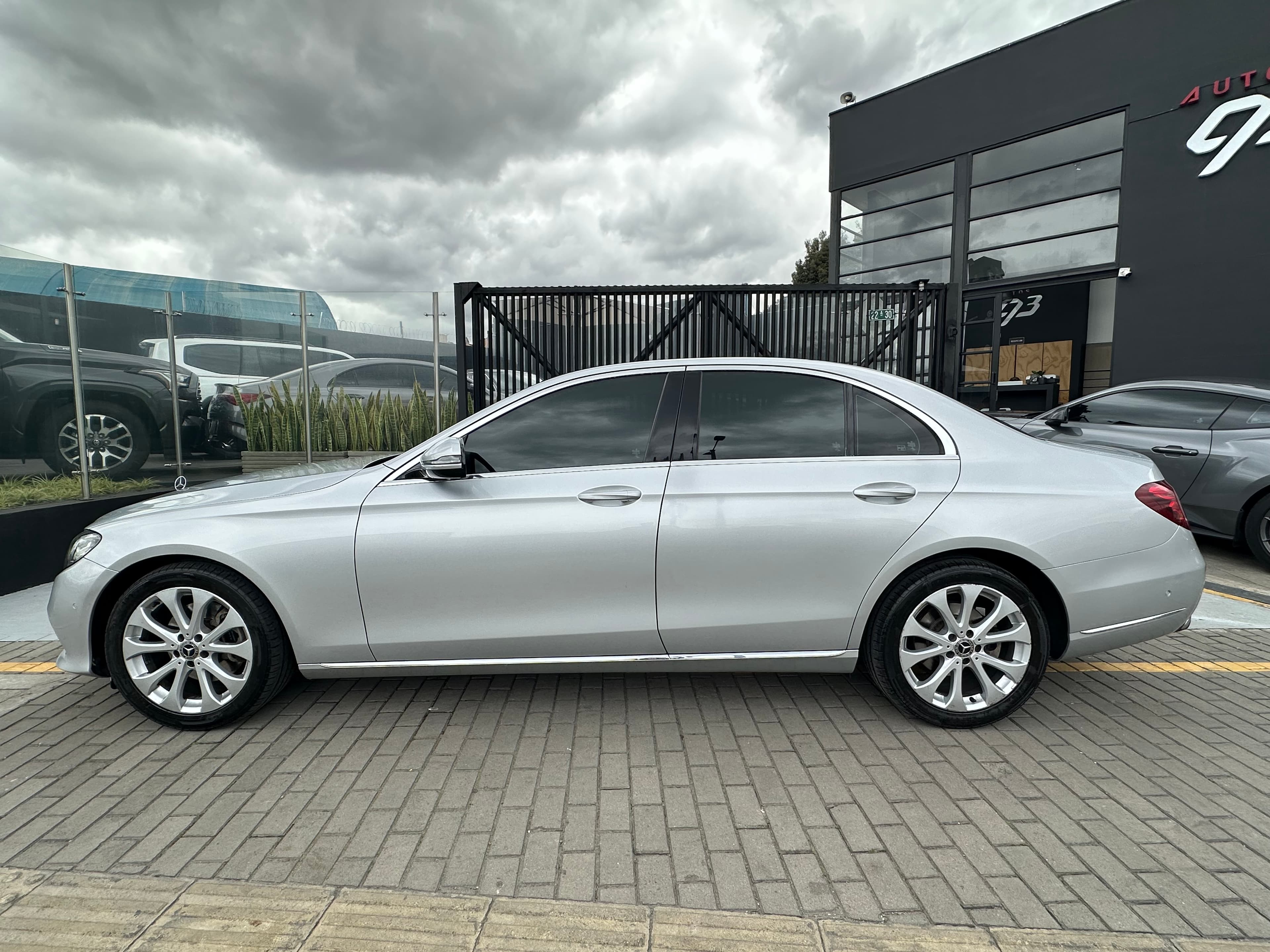 Mercedes Benz E200 Exclusive Modelo 2019 7