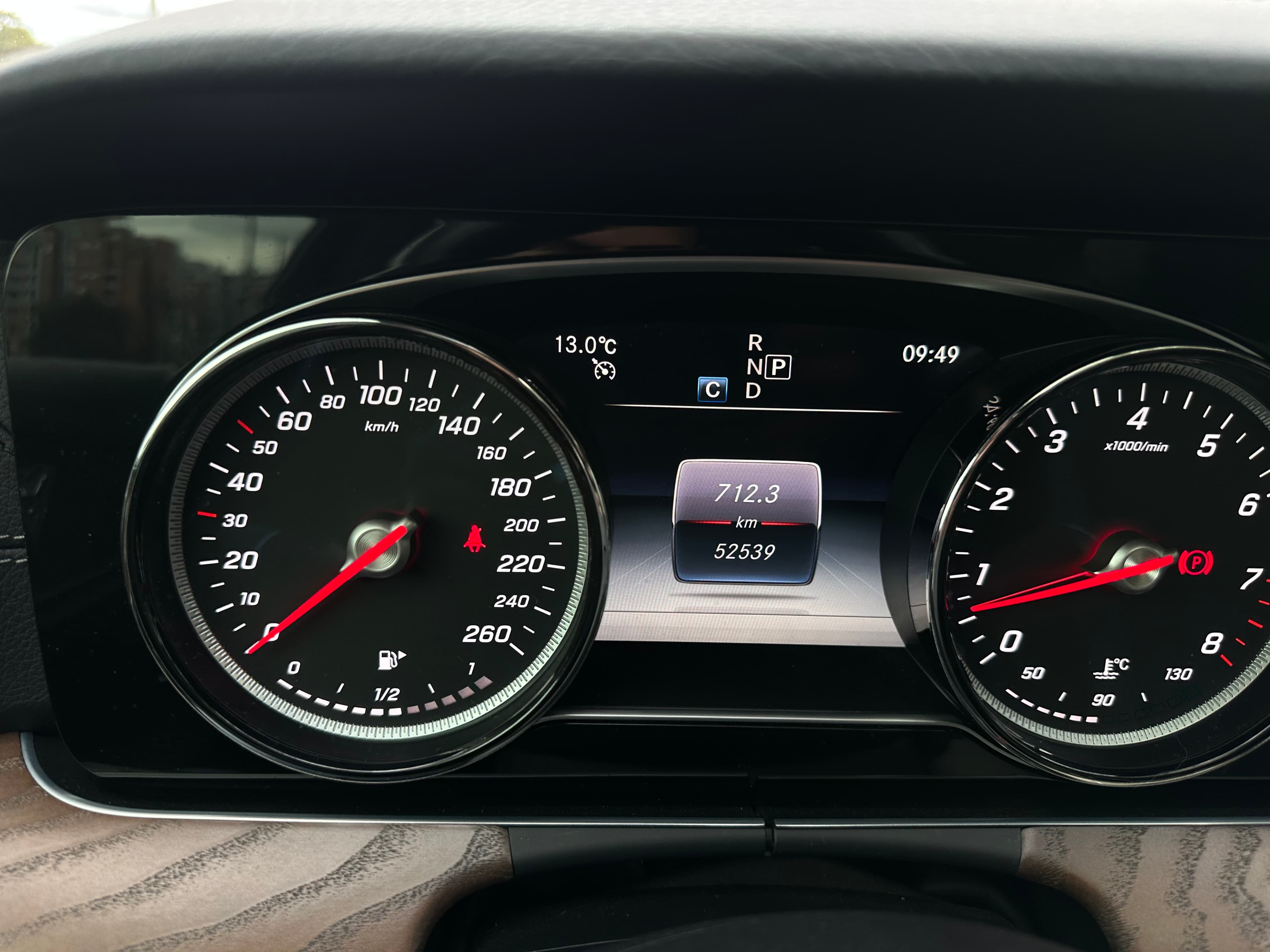 Mercedes Benz E200 Exclusive Modelo 2019 19