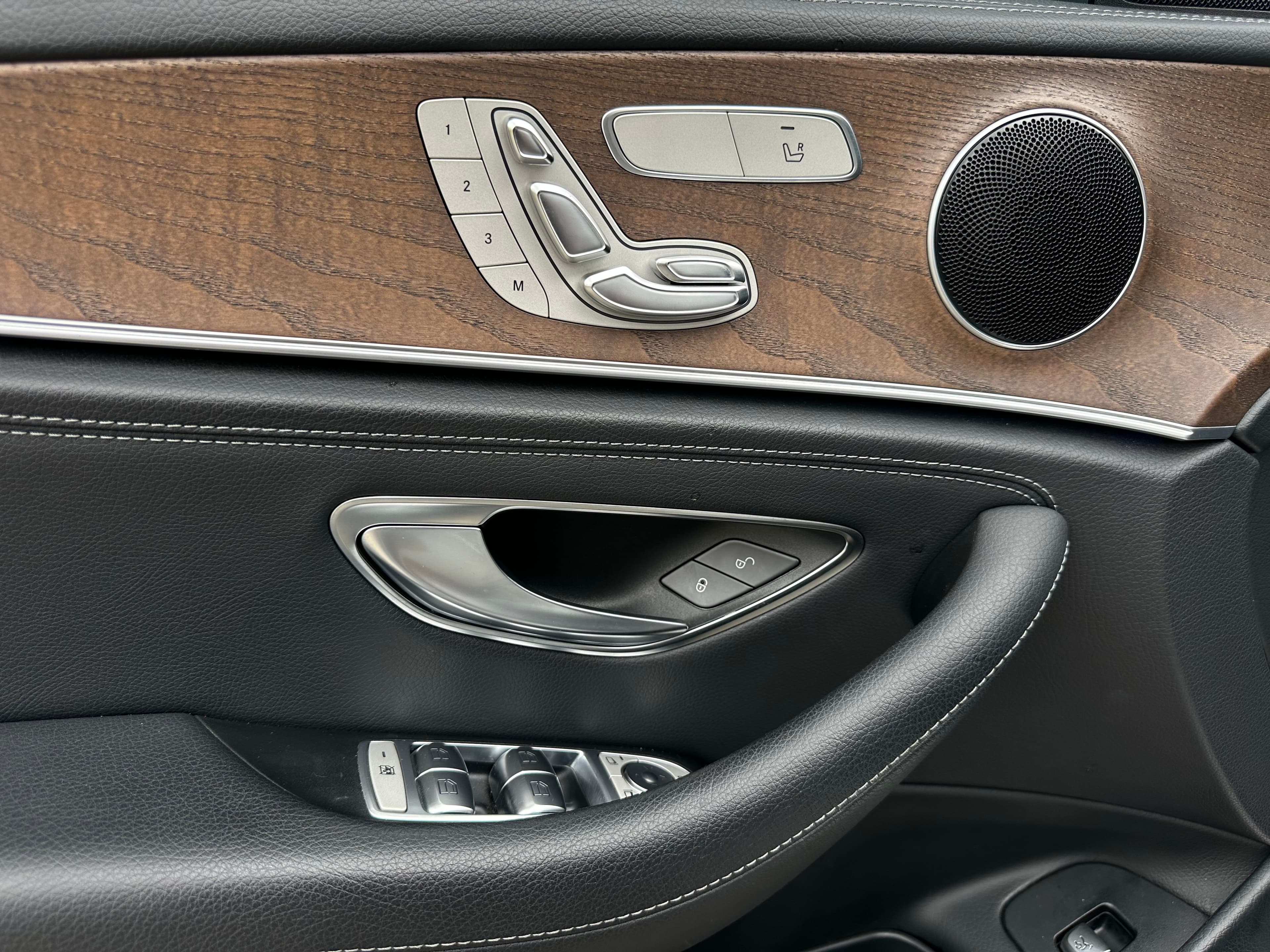 Mercedes Benz E200 Exclusive Modelo 2019 10