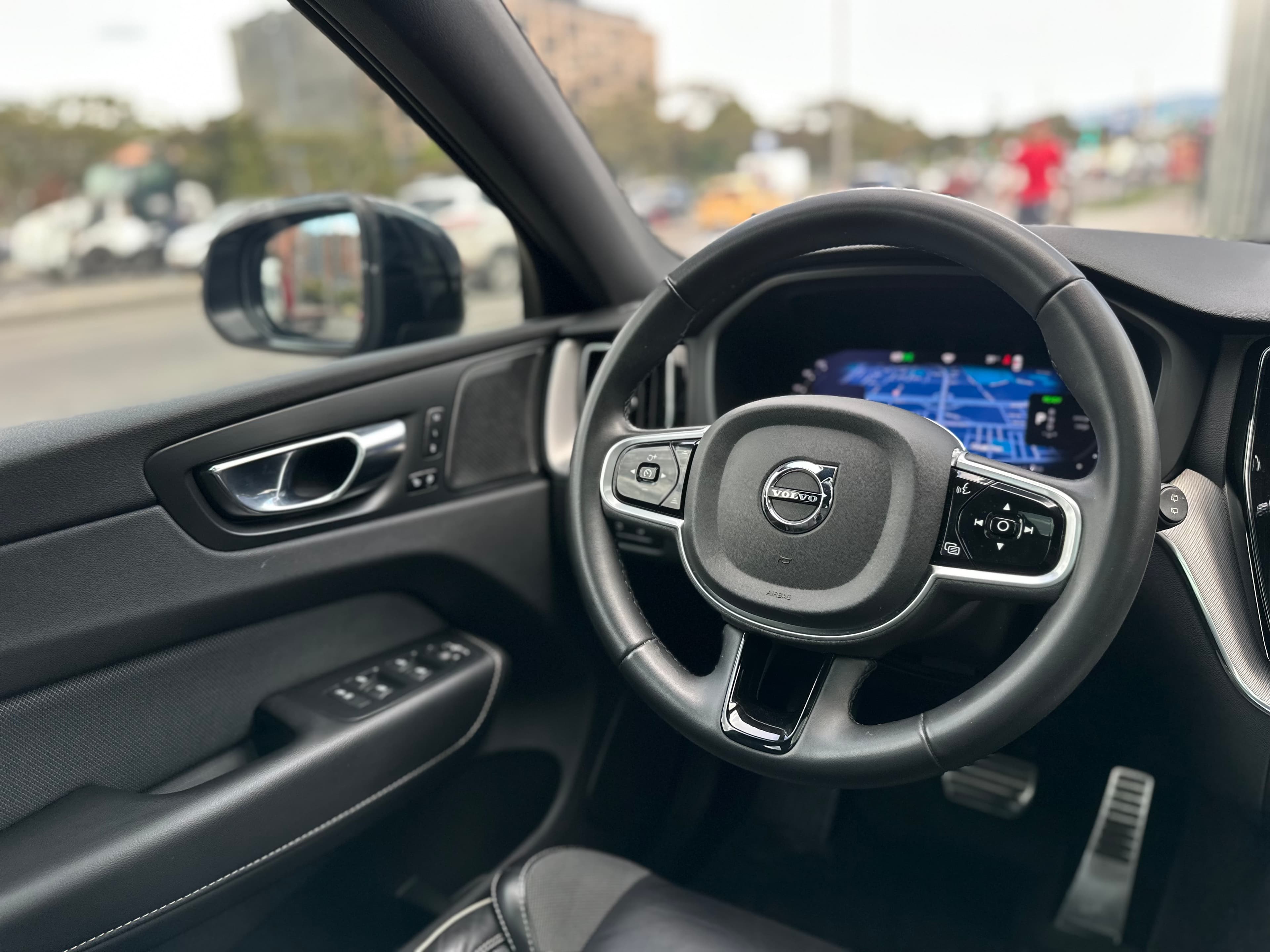 Volvo XC60 R-Design T8 Modelo 2022 14