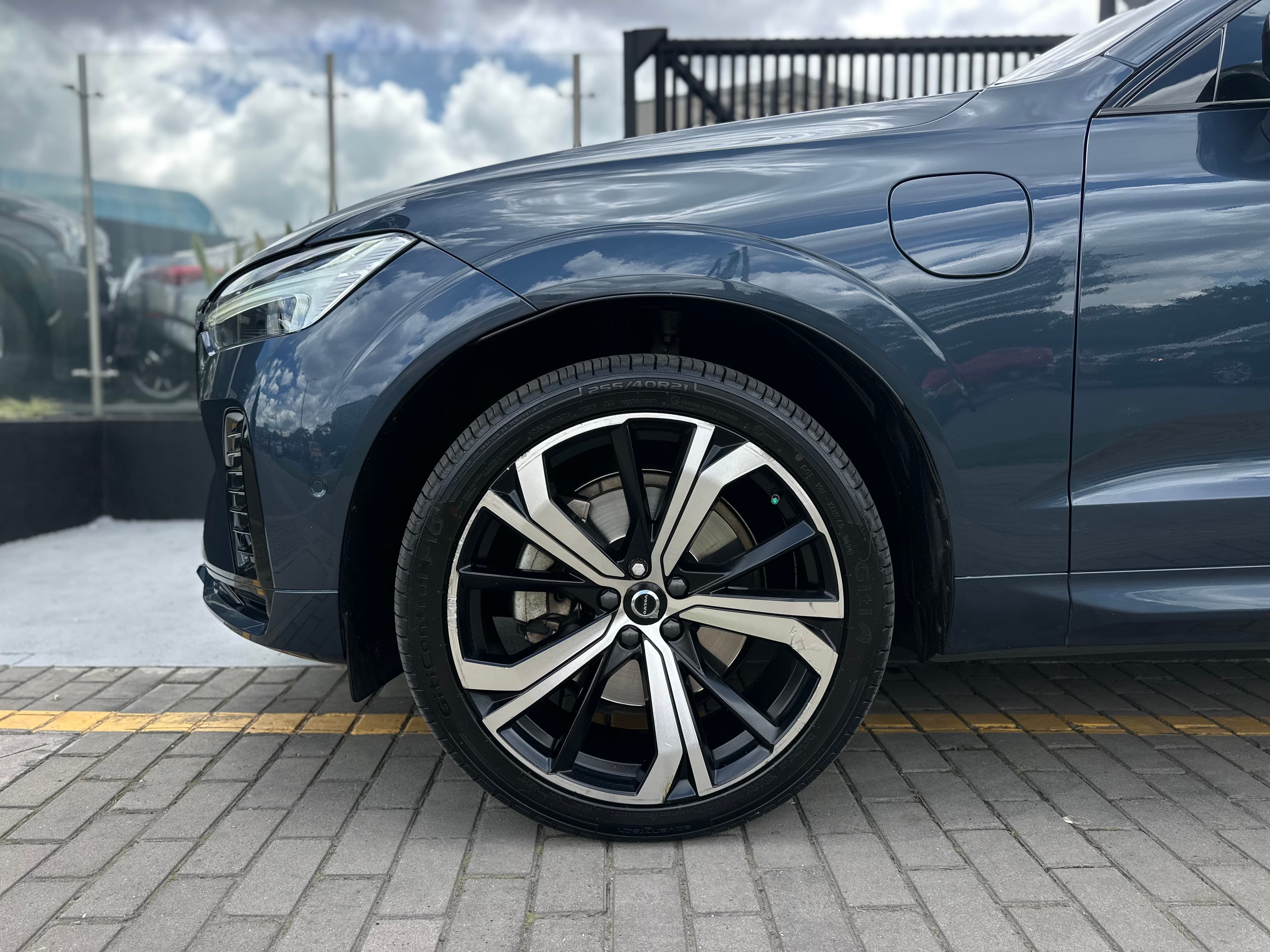 Volvo XC60 R-Design T8 Modelo 2022 26