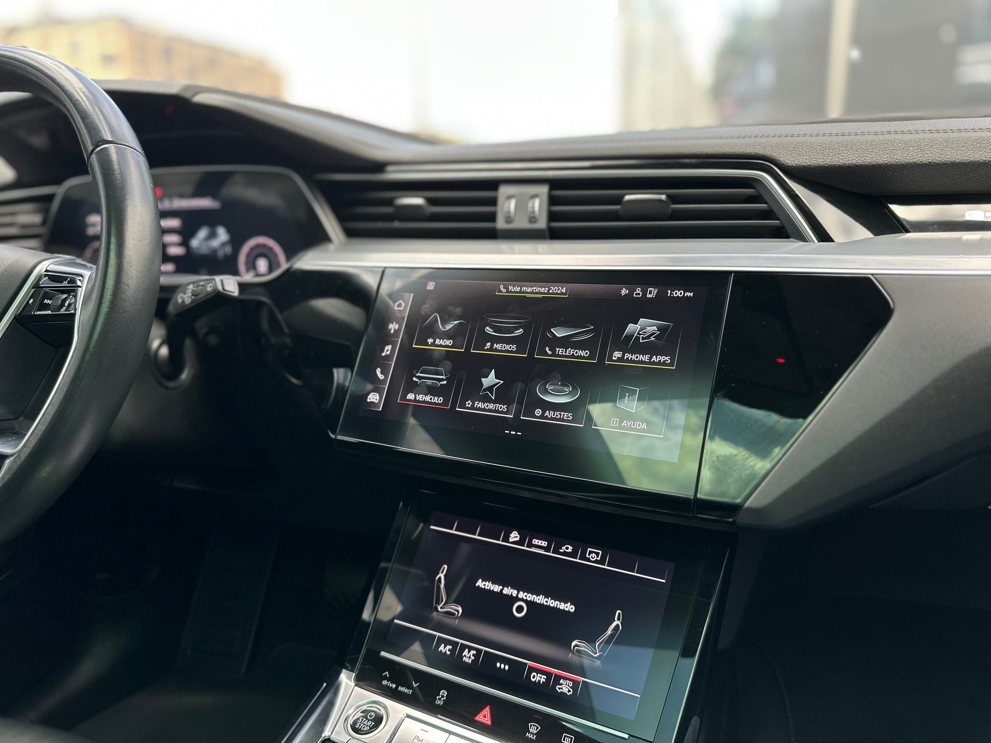 Audi E-Tron 55 Quattro Modelo 2022 23