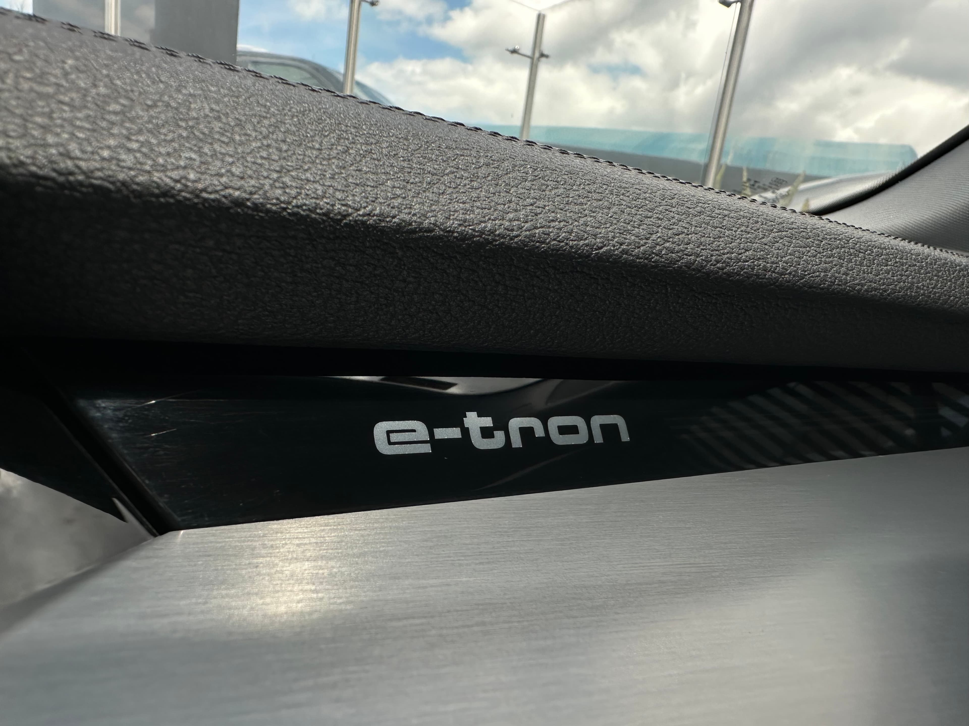 Audi E-Tron 55 Quattro Modelo 2022 21