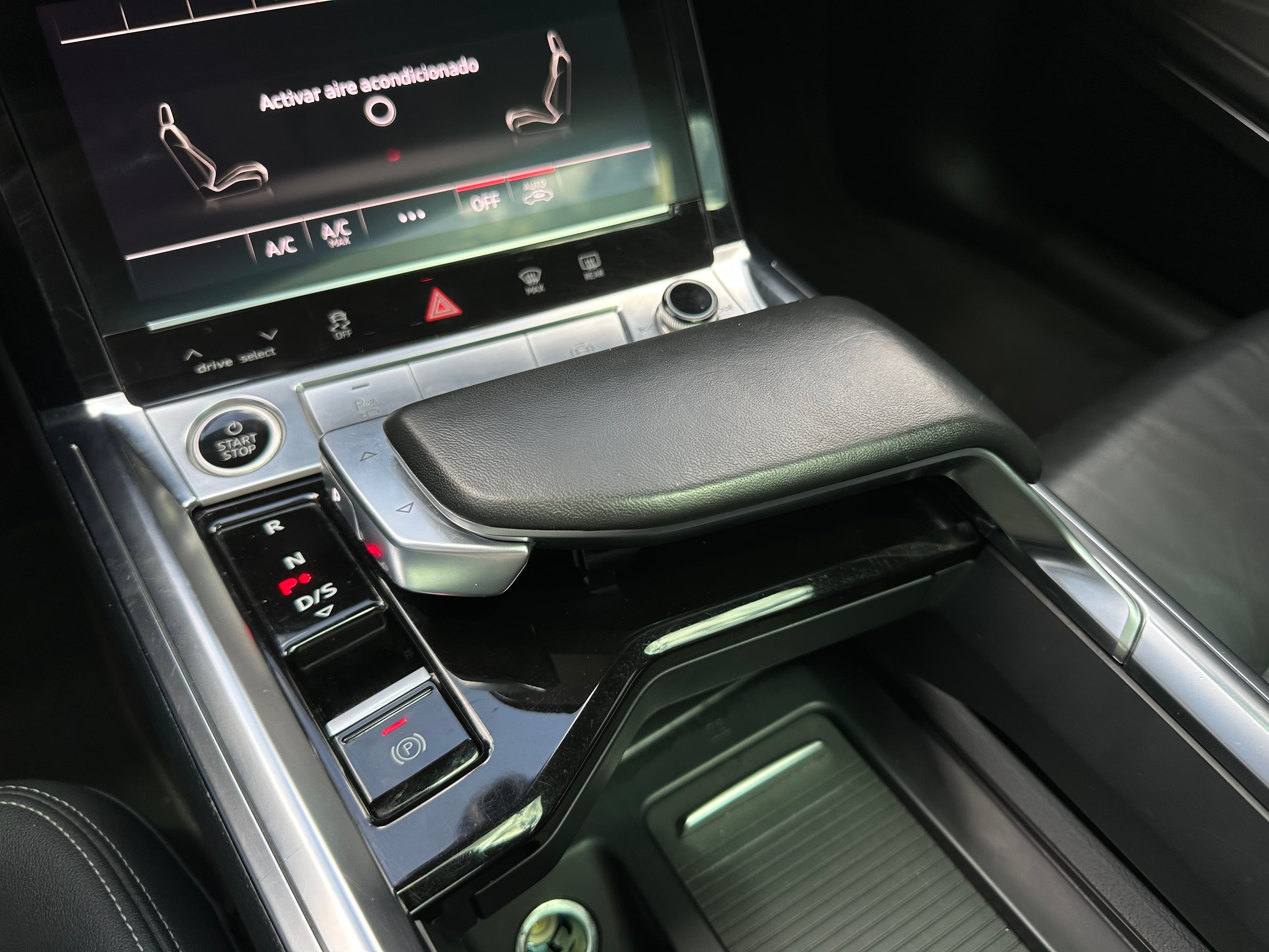 Audi E-Tron 55 Quattro Modelo 2022 16