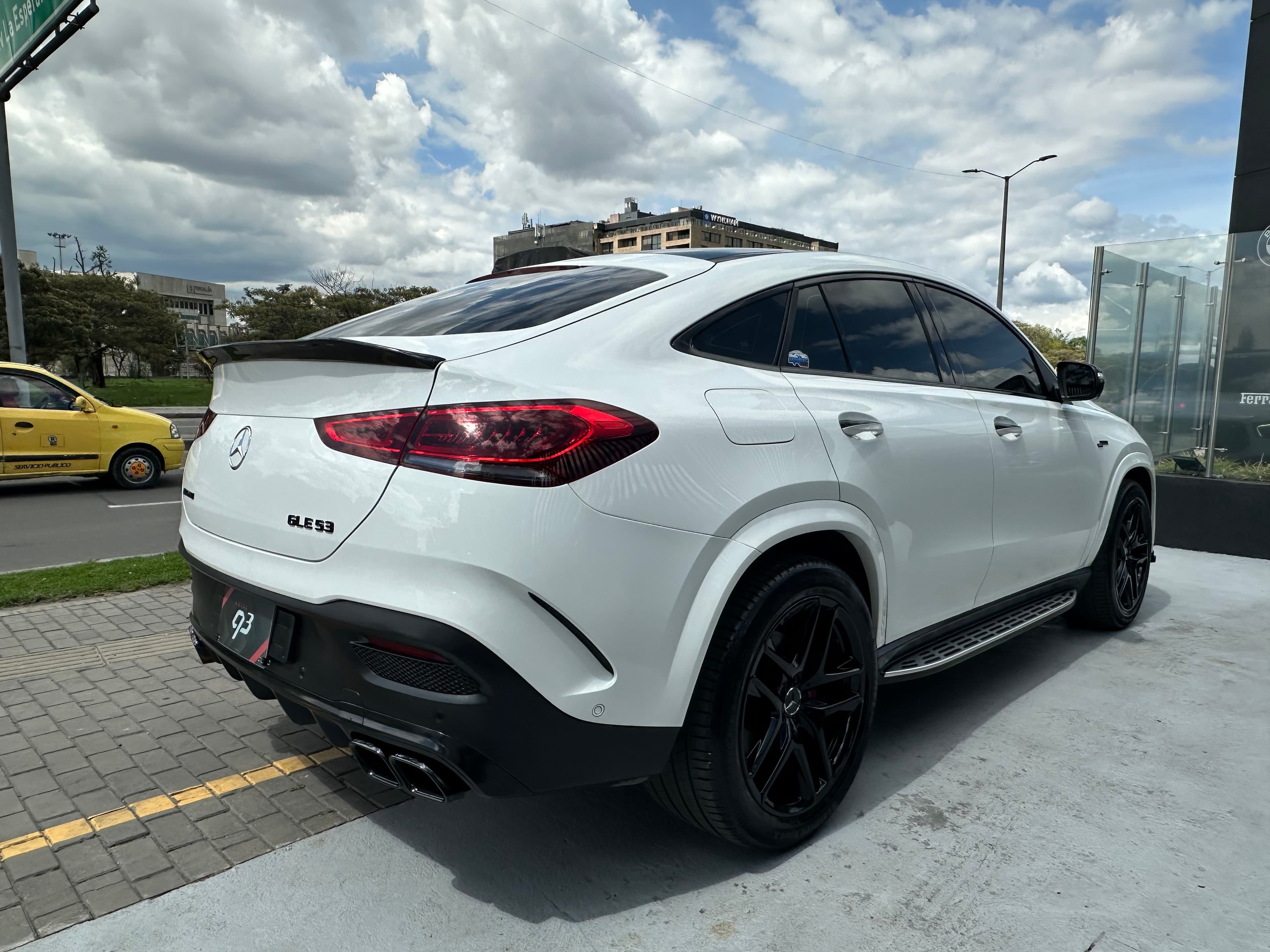 Mercedes Benz GLE53 AMG 4MATIC Modelo 2022 4