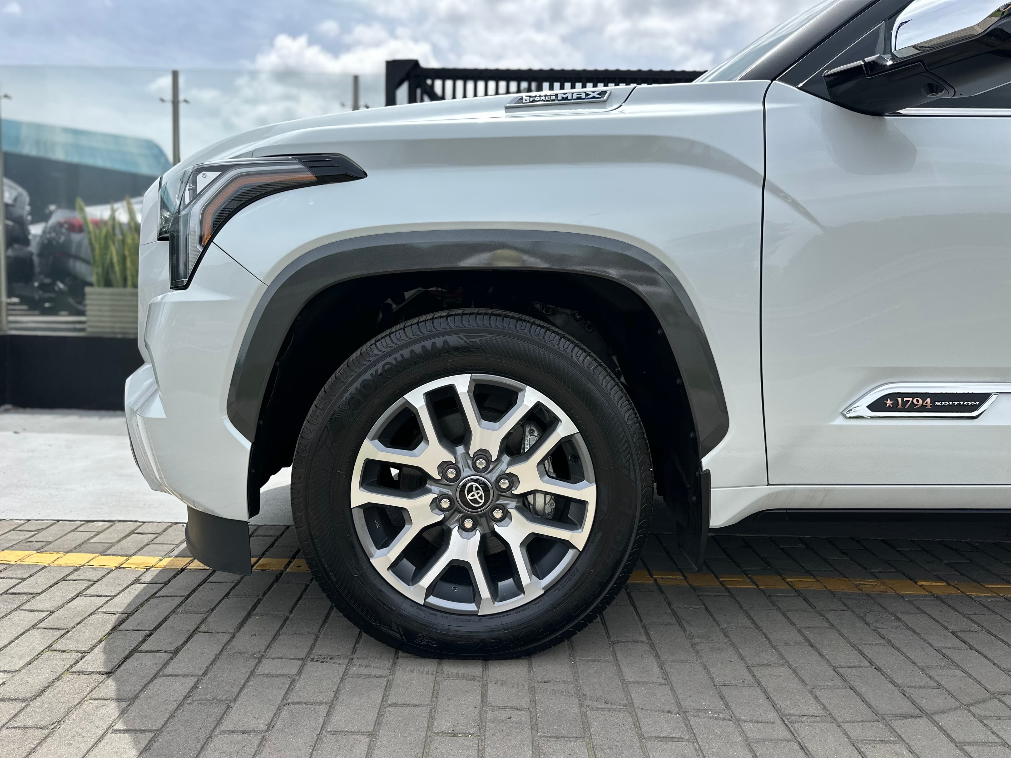 Toyota Sequoia 1794 Edition Modelo 2026 28