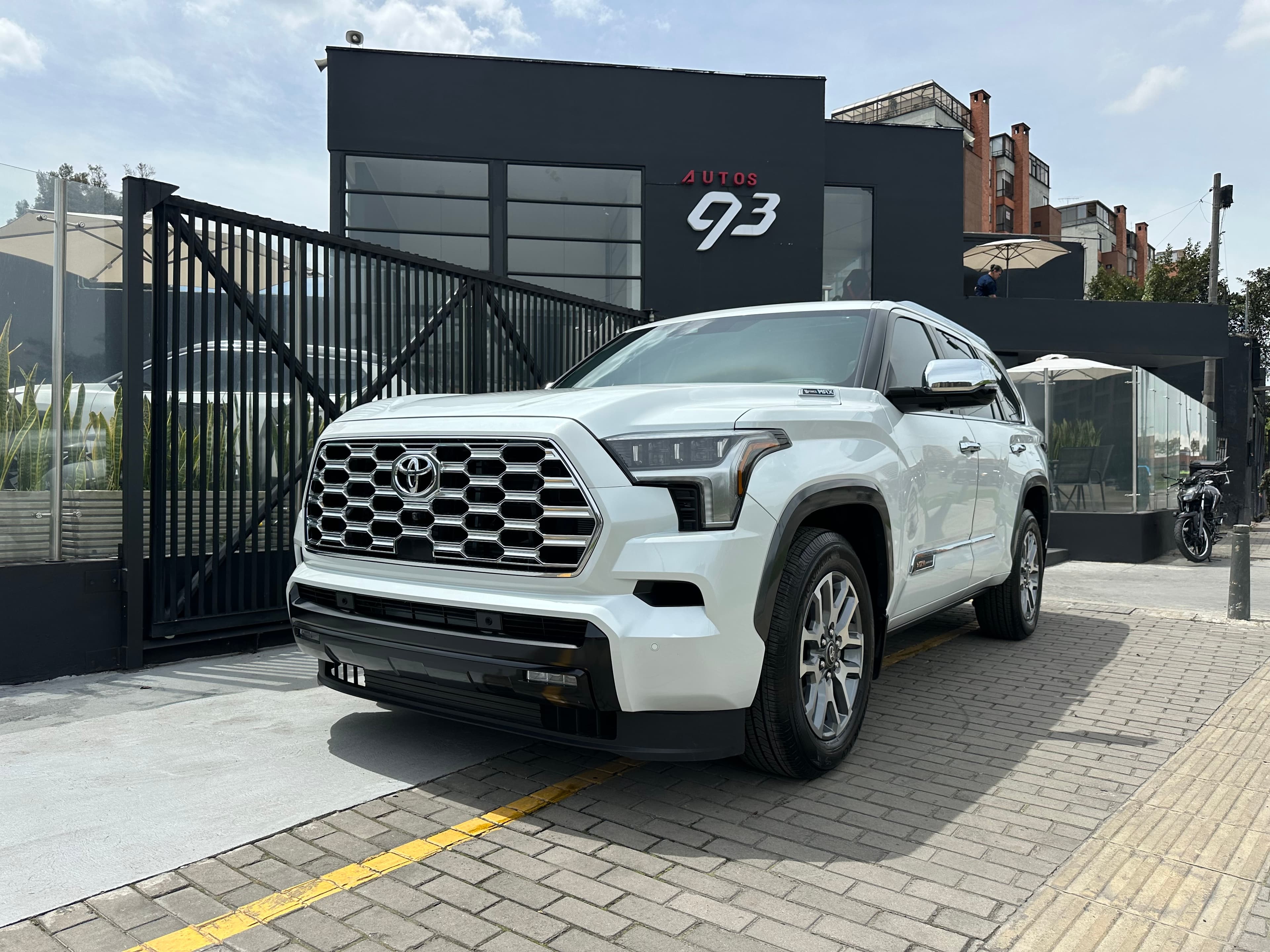 Toyota Sequoia