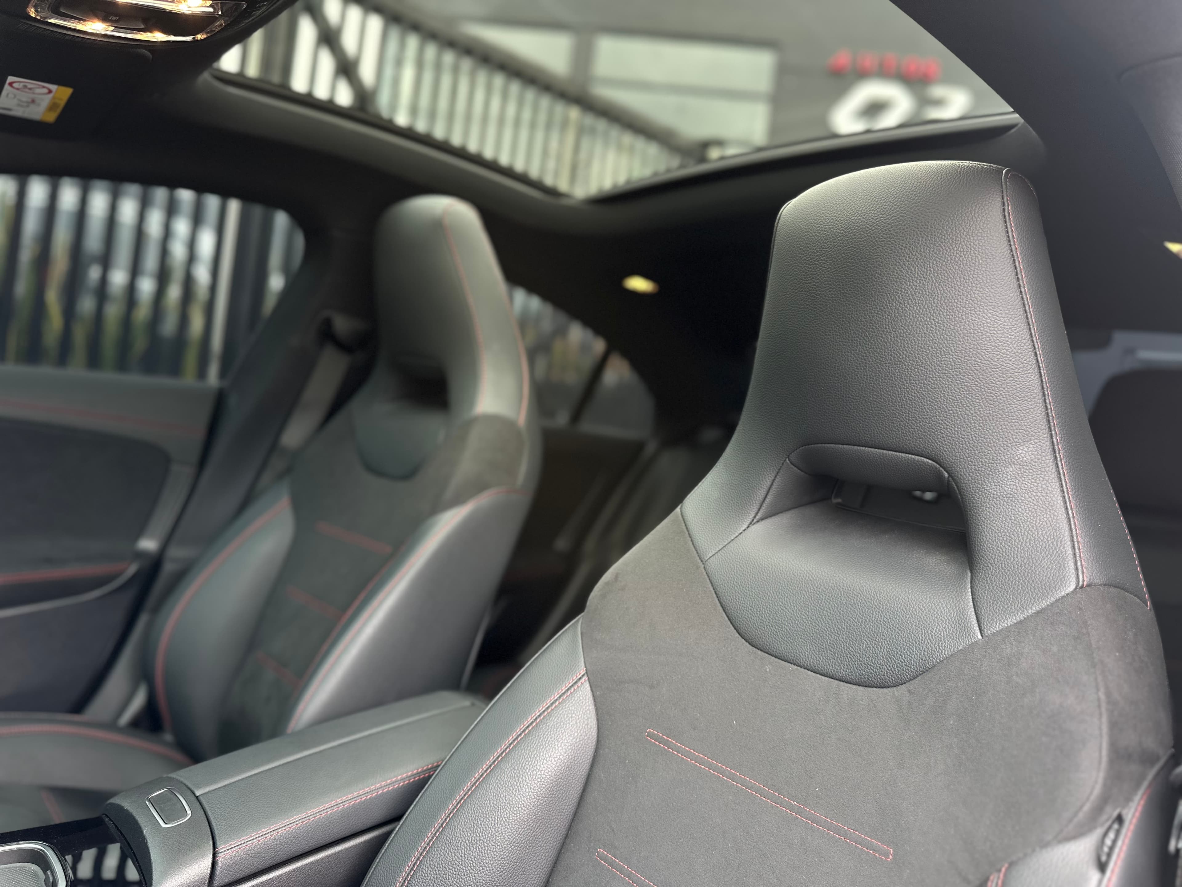 Mercedes Benz CLA250 4MATIC Modelo 2025 9