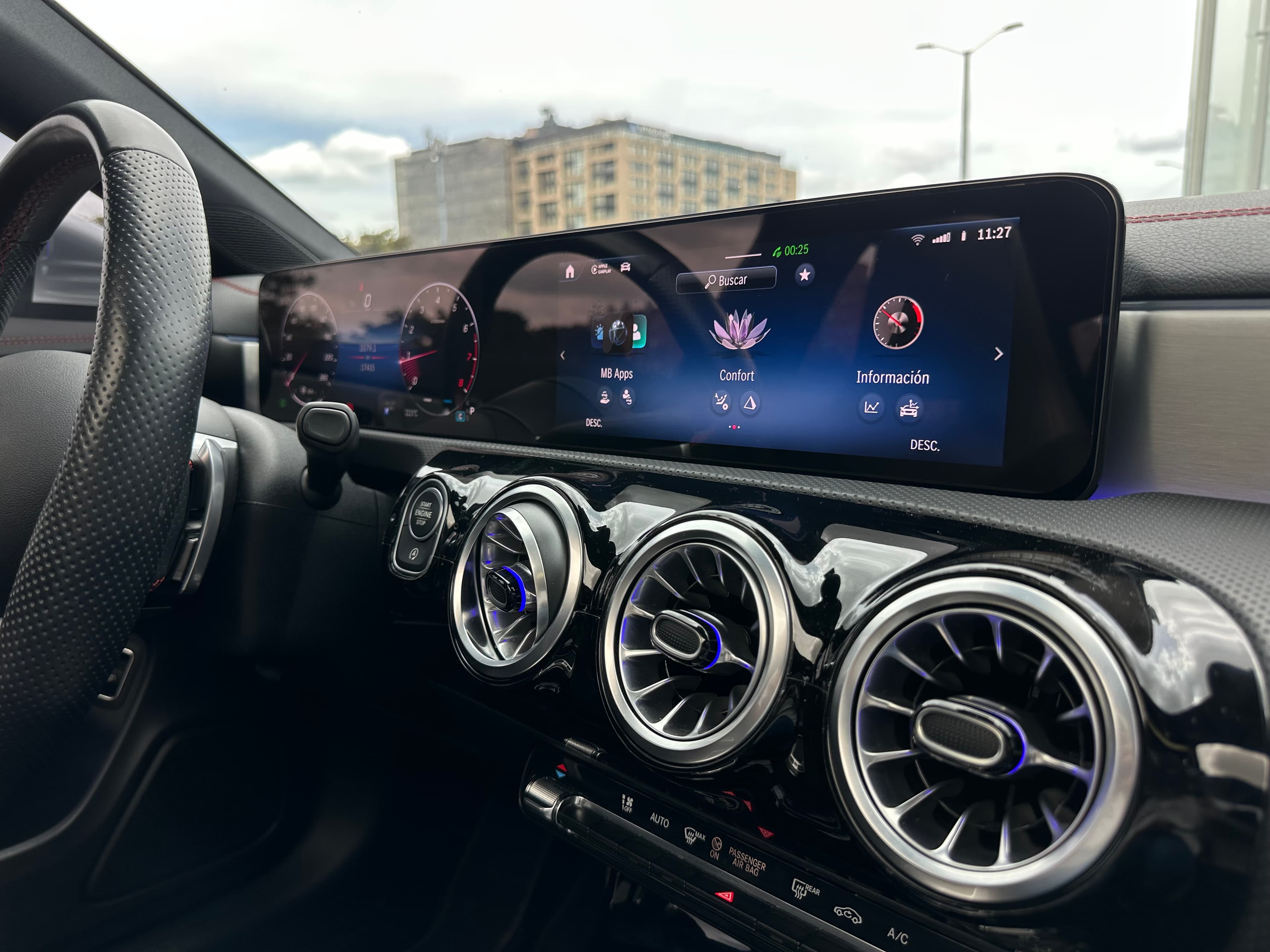 Mercedes Benz CLA250 4MATIC Modelo 2025 22