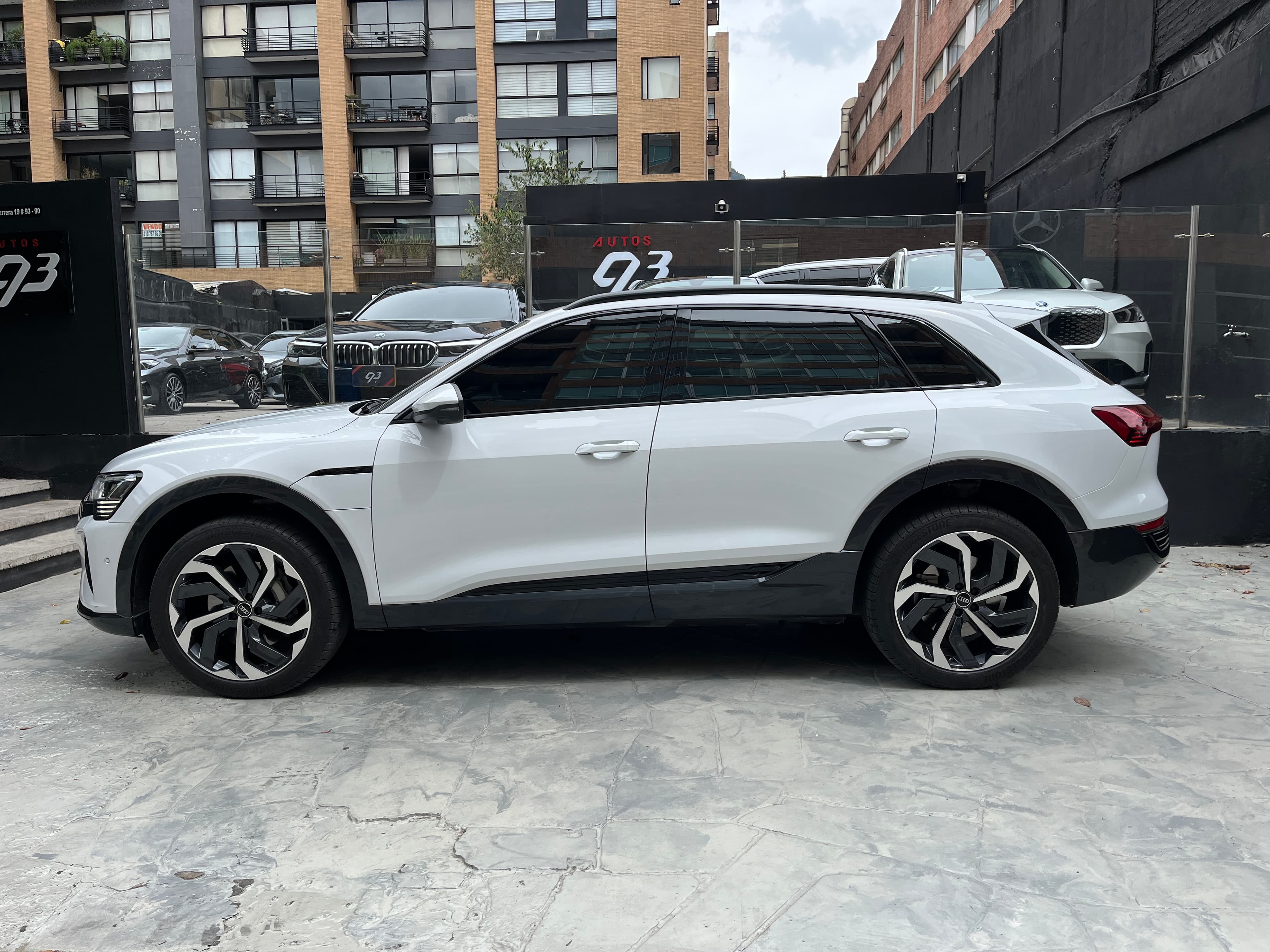 Audi Q8 ETRON Modelo 2024 7