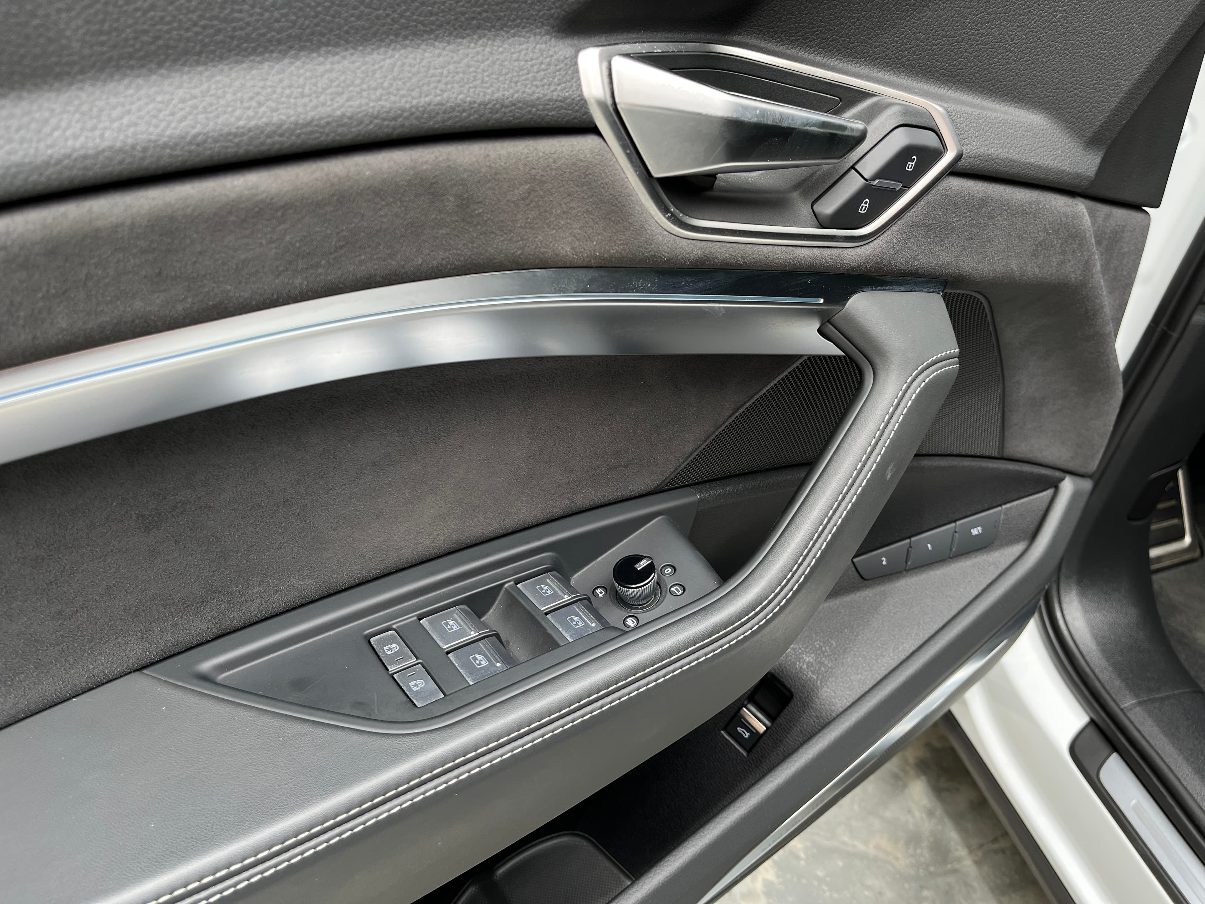 Audi Q8 ETRON Modelo 2024 8