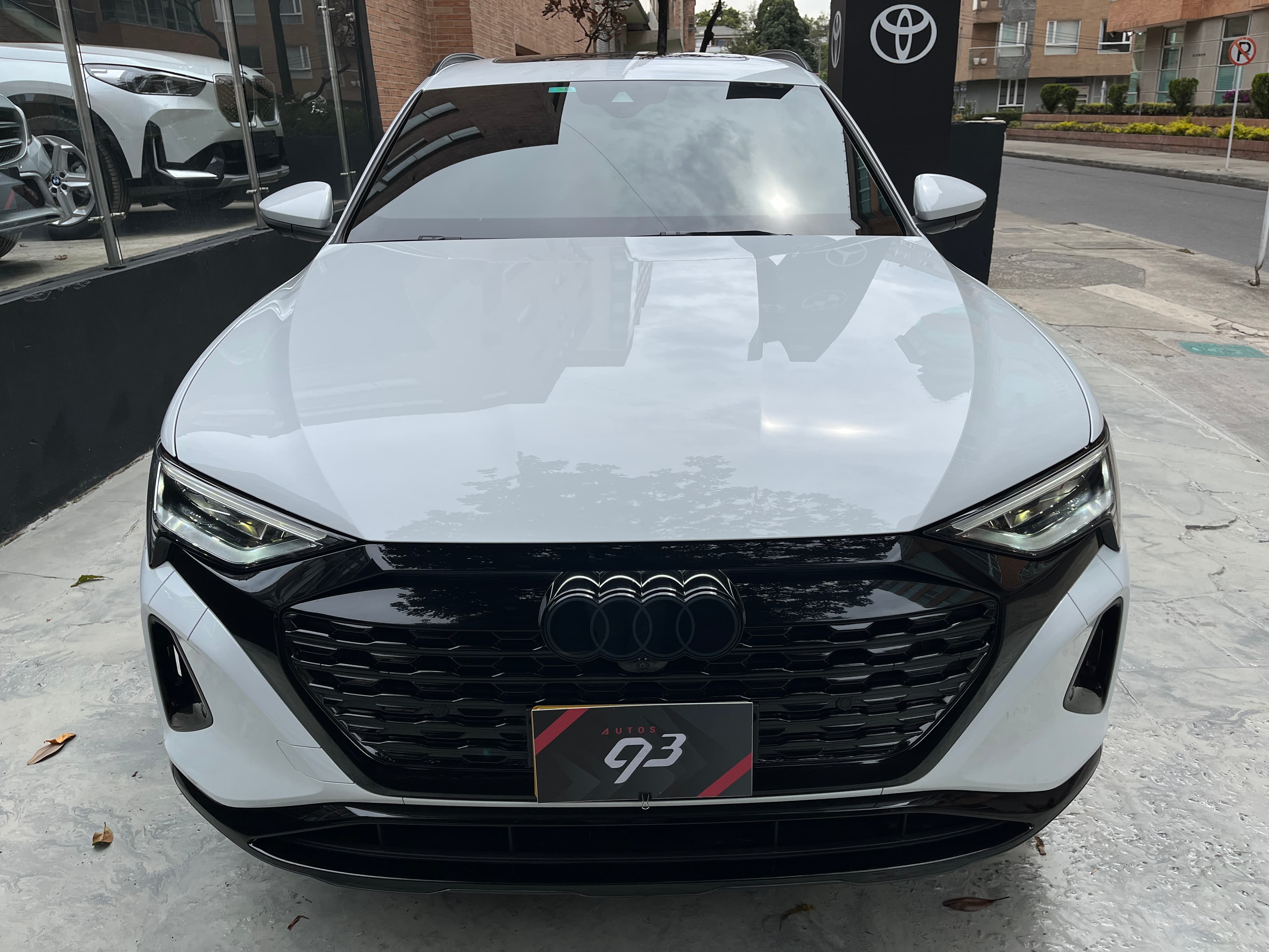 Audi Q8 ETRON Modelo 2024 3