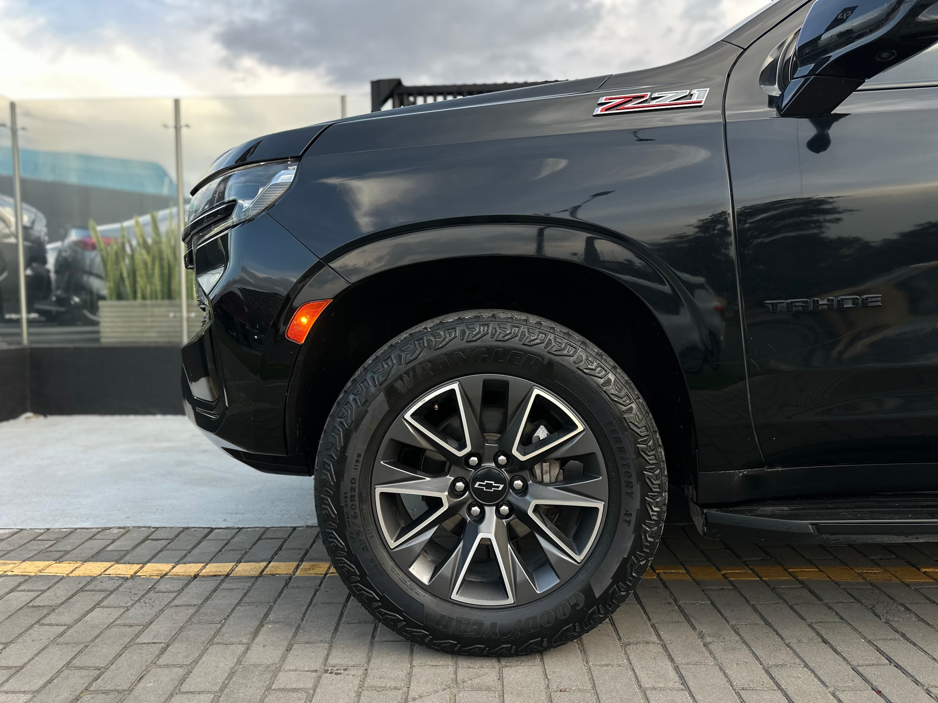 Chevrolet Tahoe Z71 Modelo 2023 28