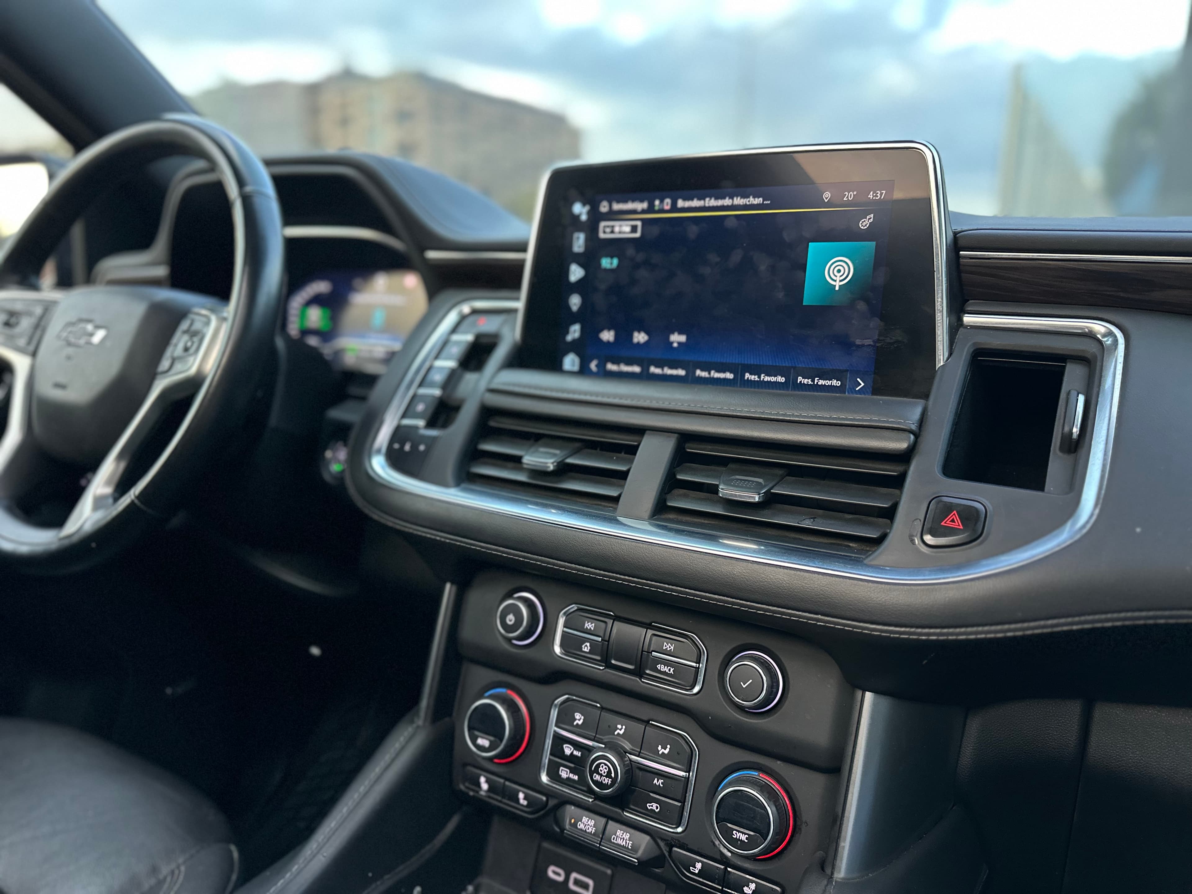 Chevrolet Tahoe Z71 Modelo 2023 23