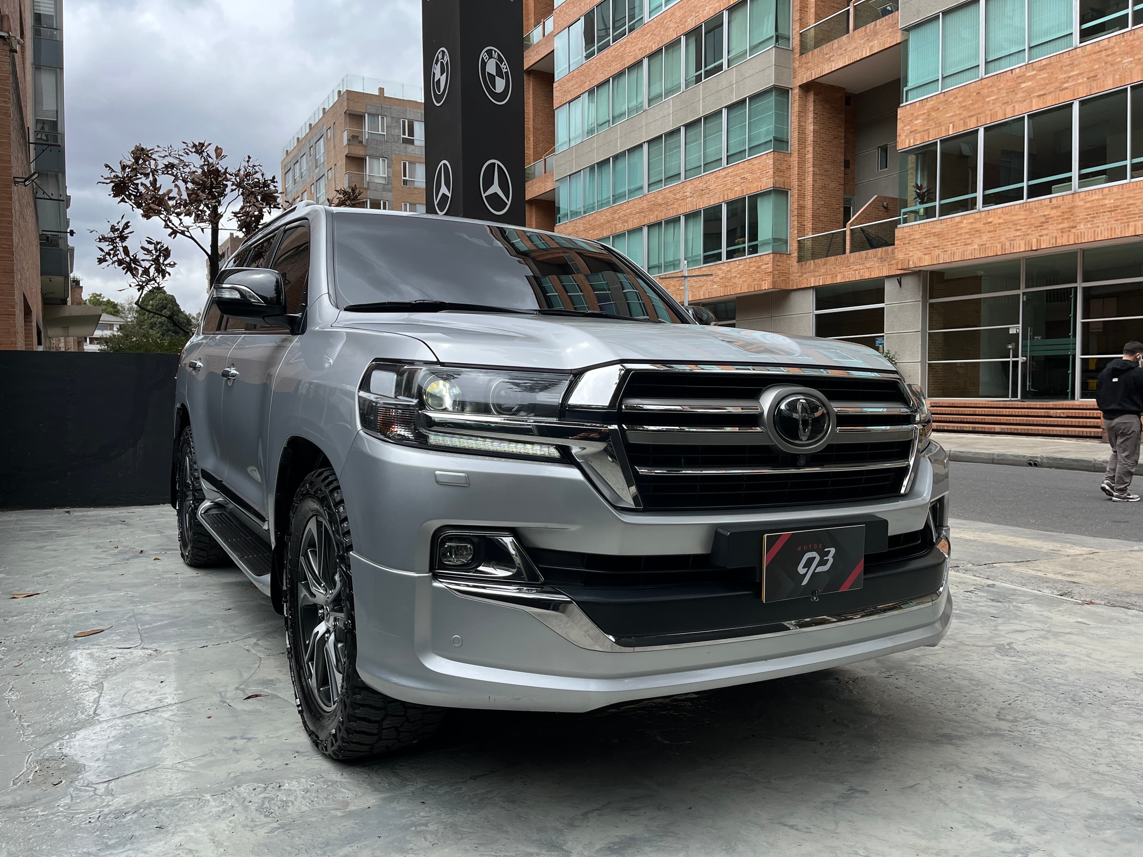 Toyota Land Cruiser 200 Modelo 2021 3