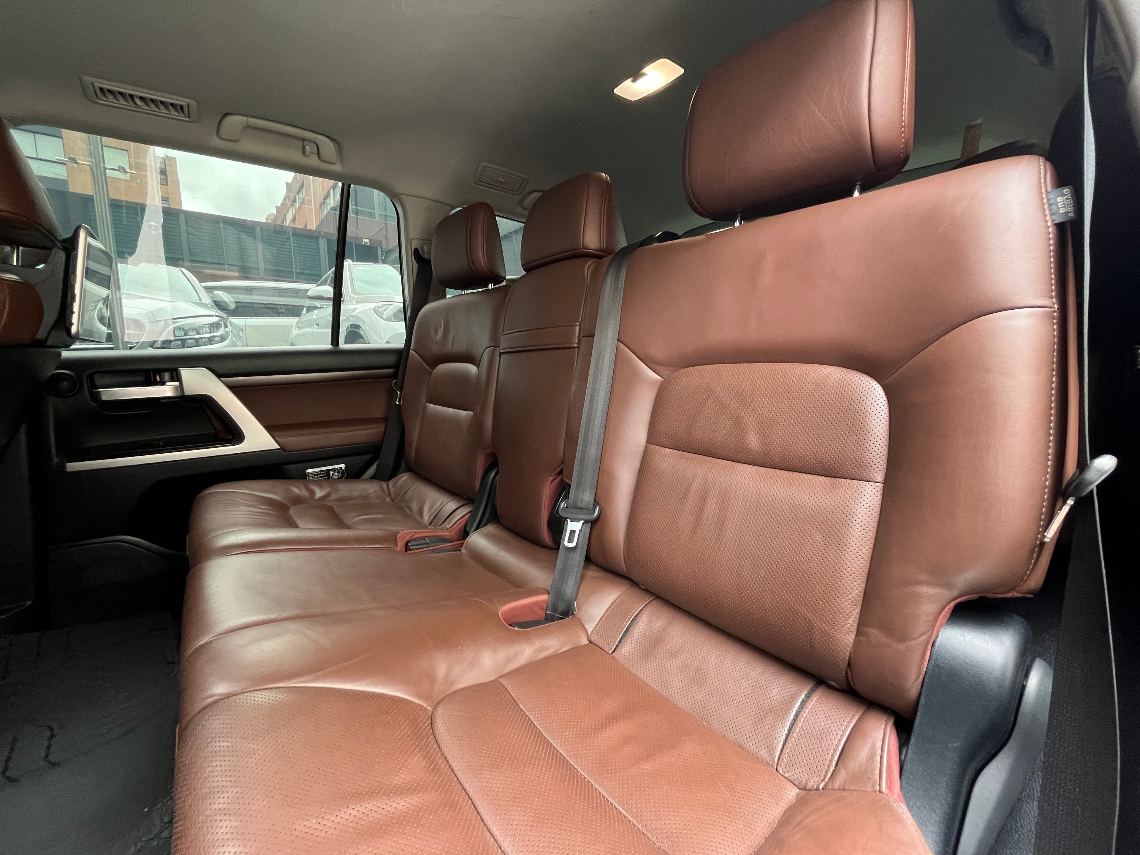 Toyota Land Cruiser 200 Modelo 2021 18