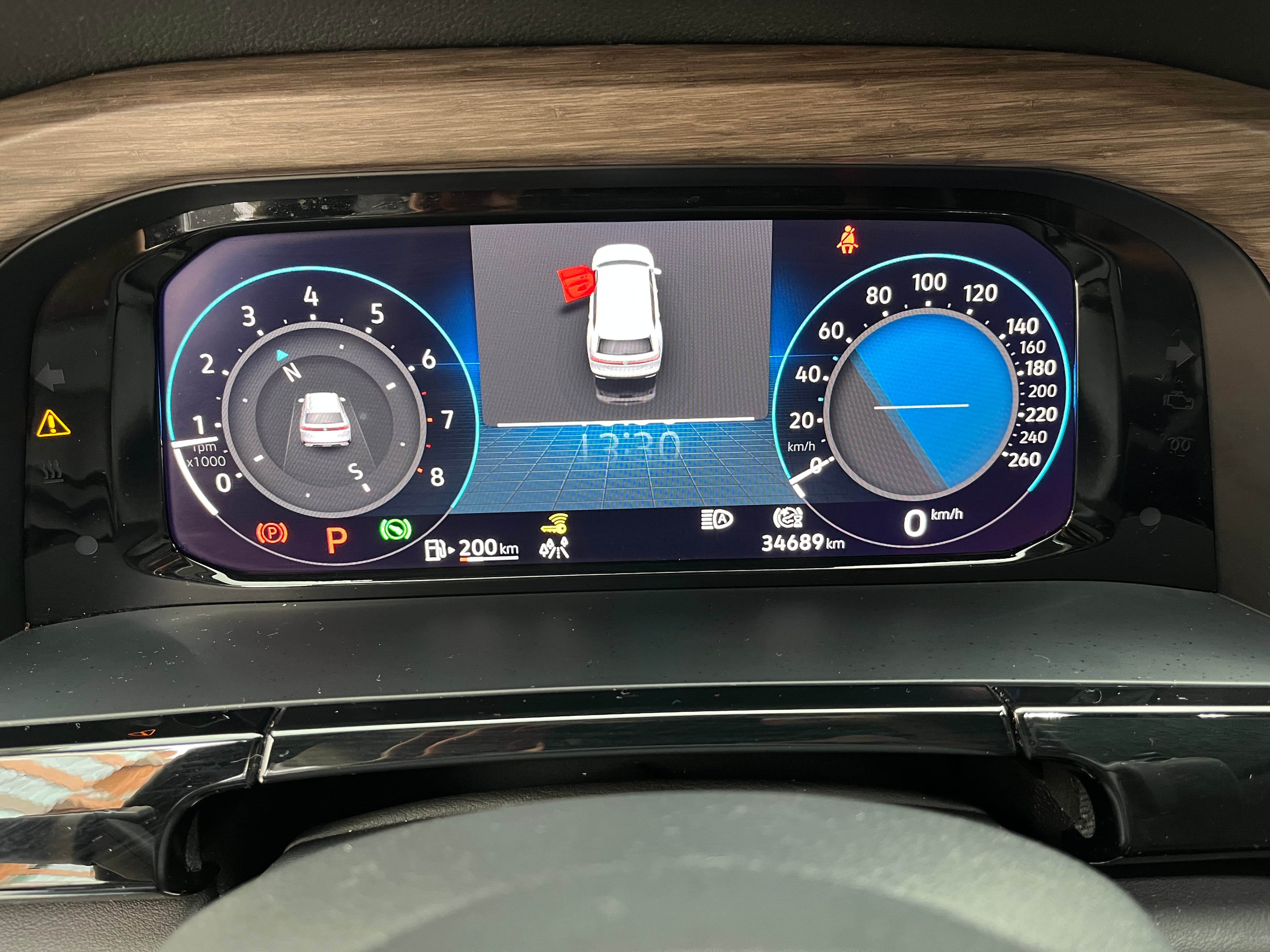 Volkswagen TERAMONT PA Modelo 2024 13