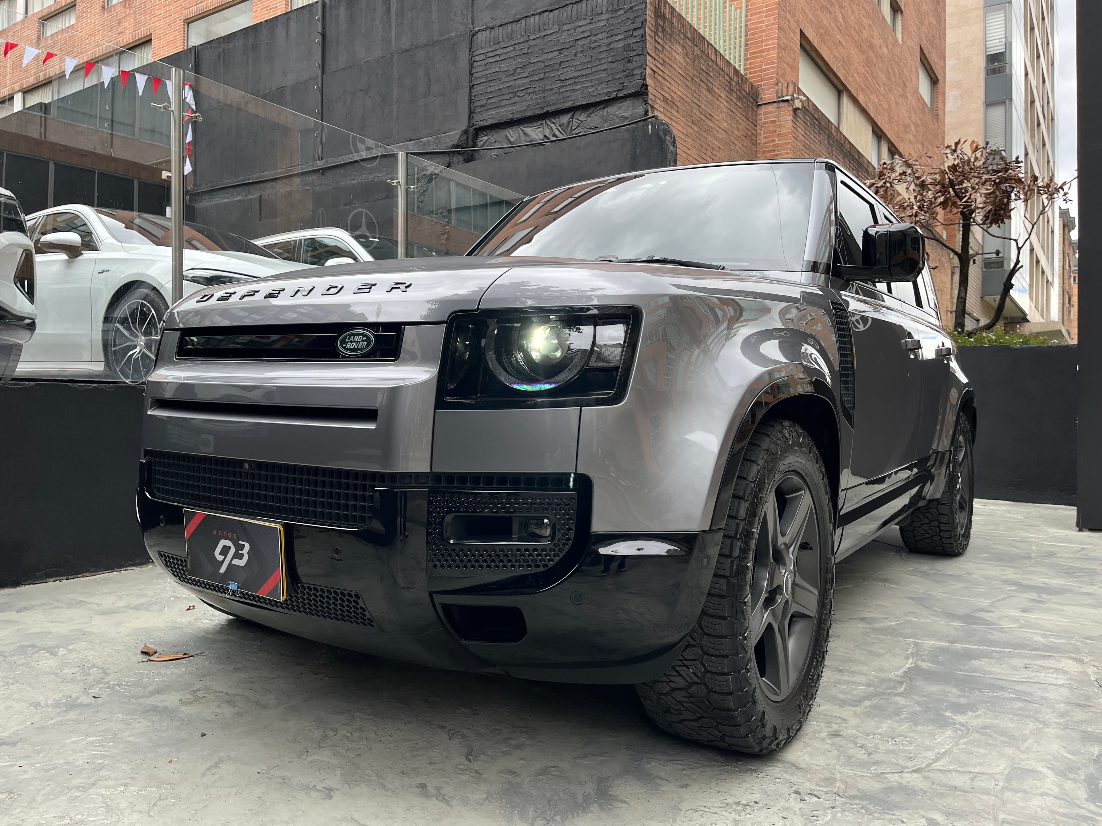Land Rover Defender 110 404PS Modelo 2024 19