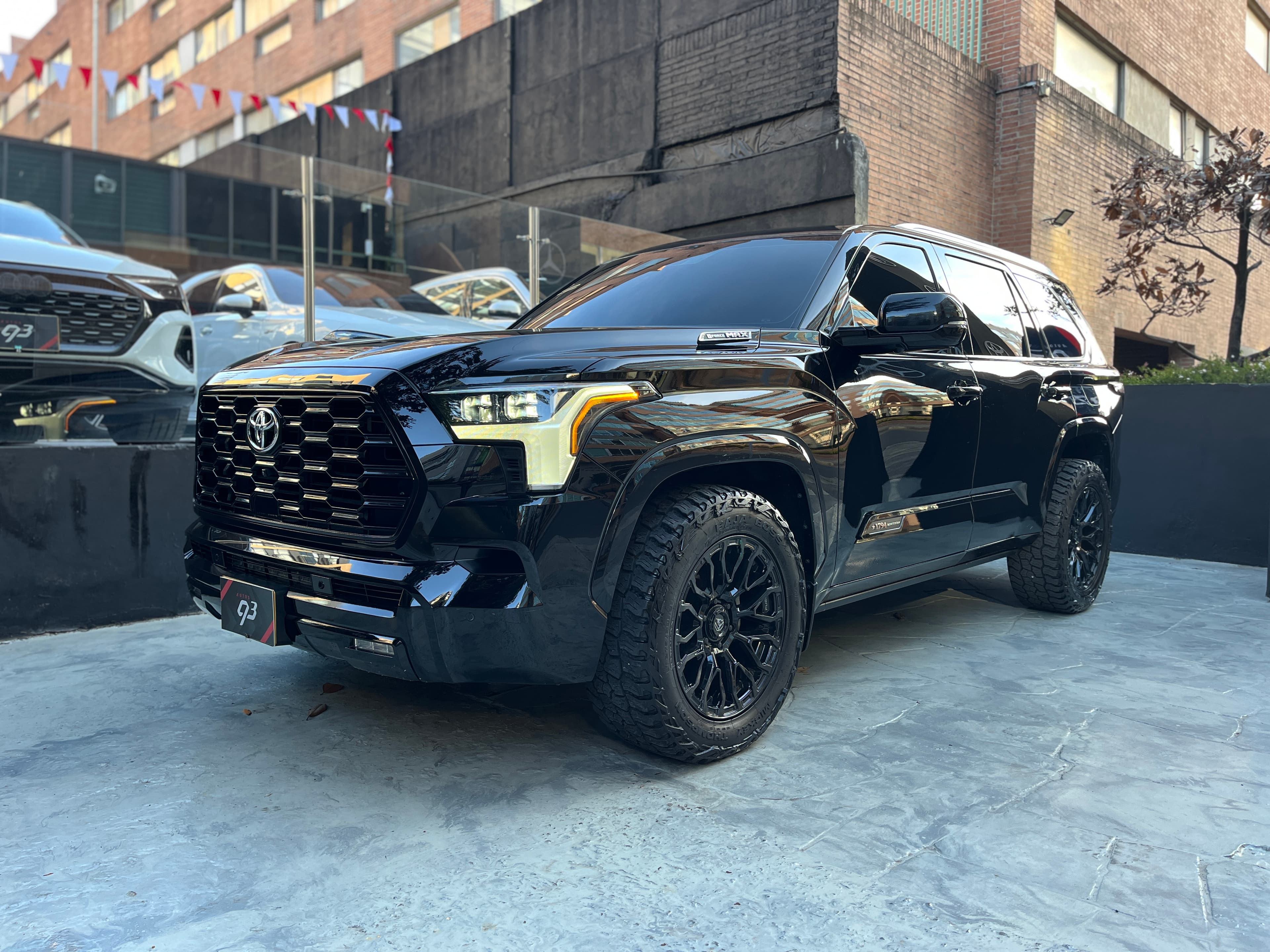 Toyota Sequoia