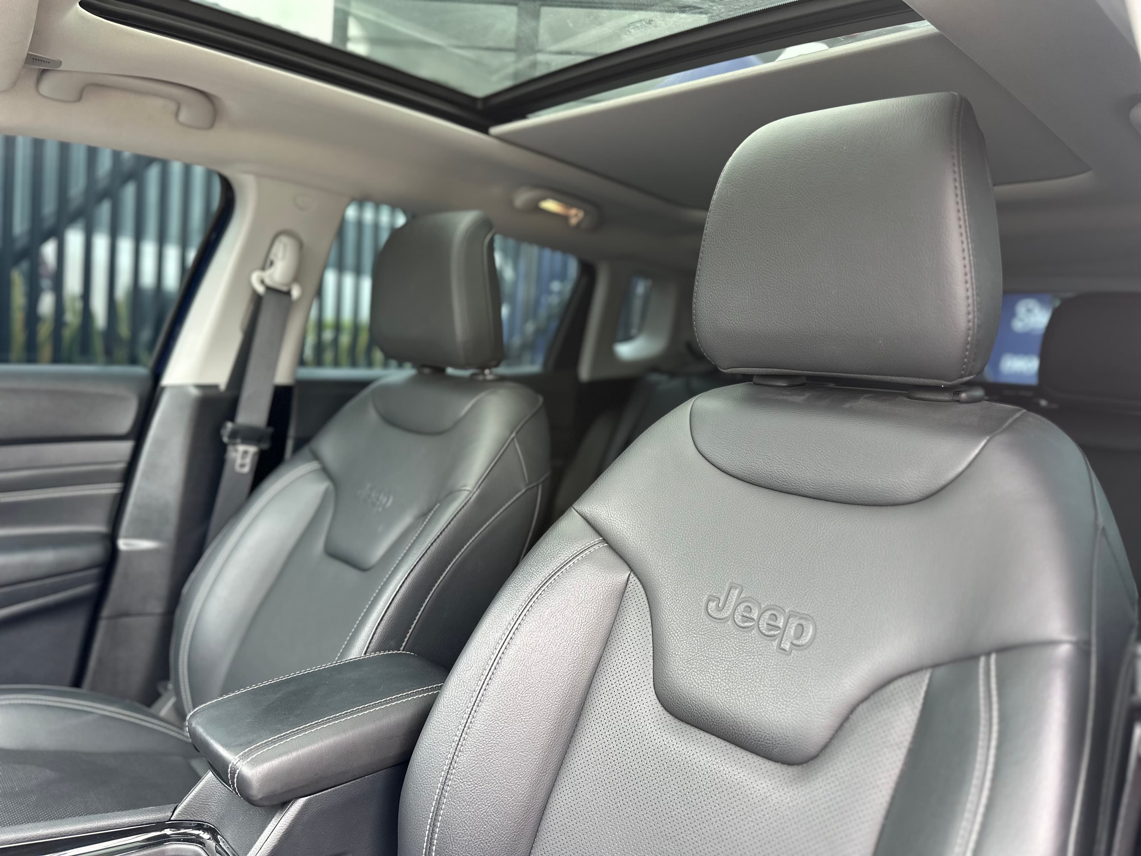 Jeep Compass Longitude Modelo 2025 9