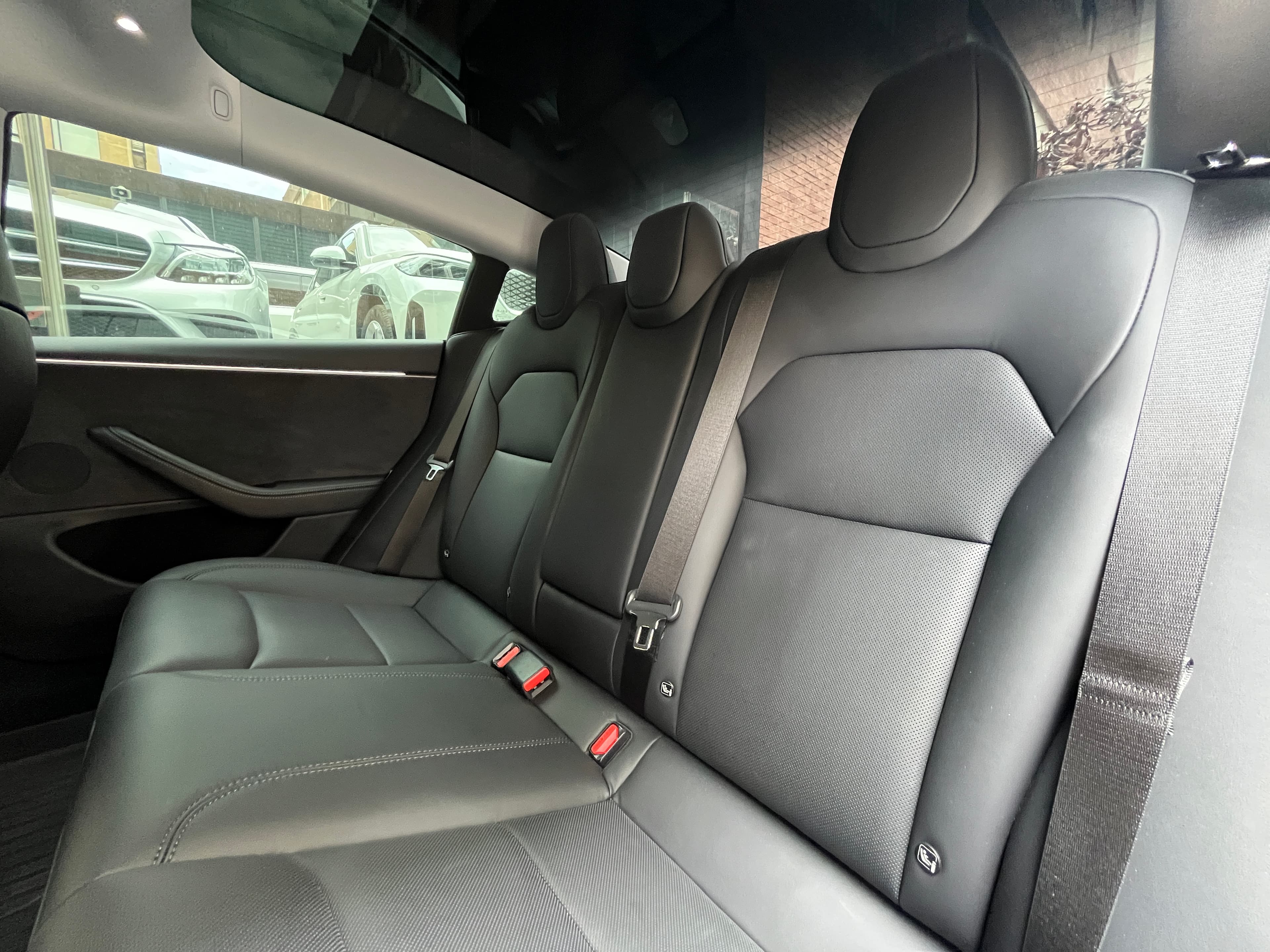 Tesla Model 3 DUAL PERFORMANCE Modelo 2026 17