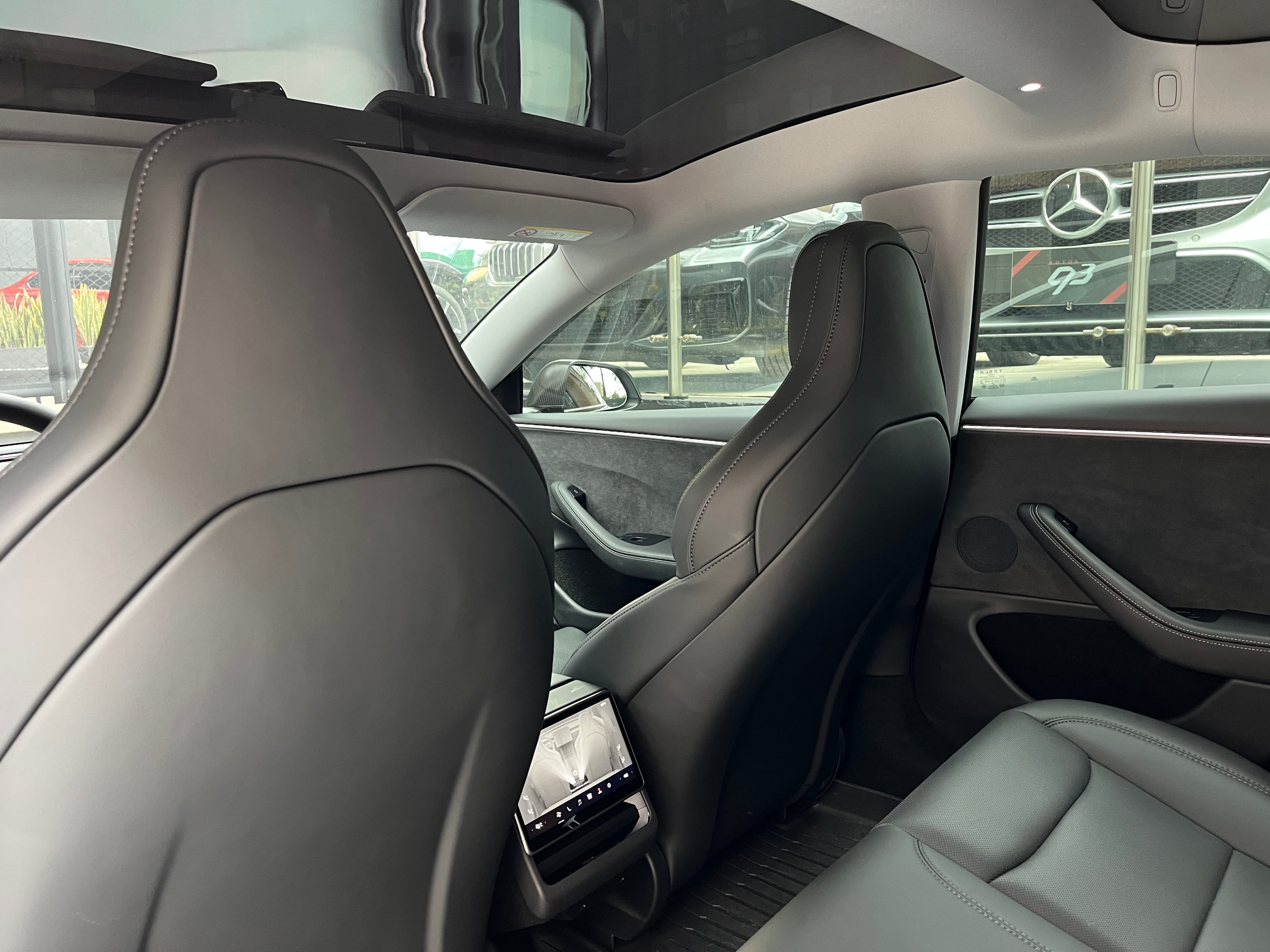 Tesla Model 3 DUAL PERFORMANCE Modelo 2026 16