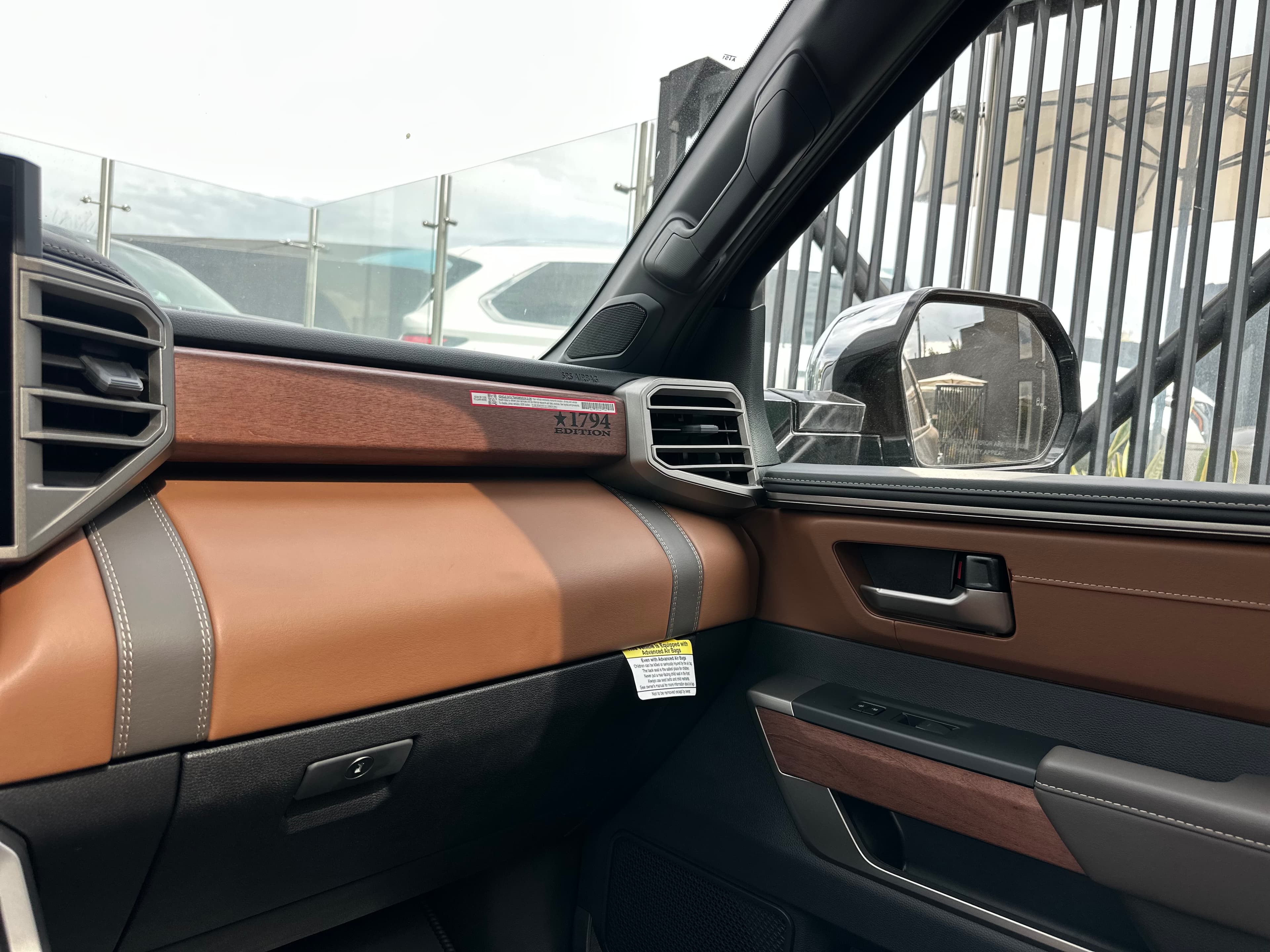 Toyota Sequoia 1794 TRD PRO Modelo 2026 21