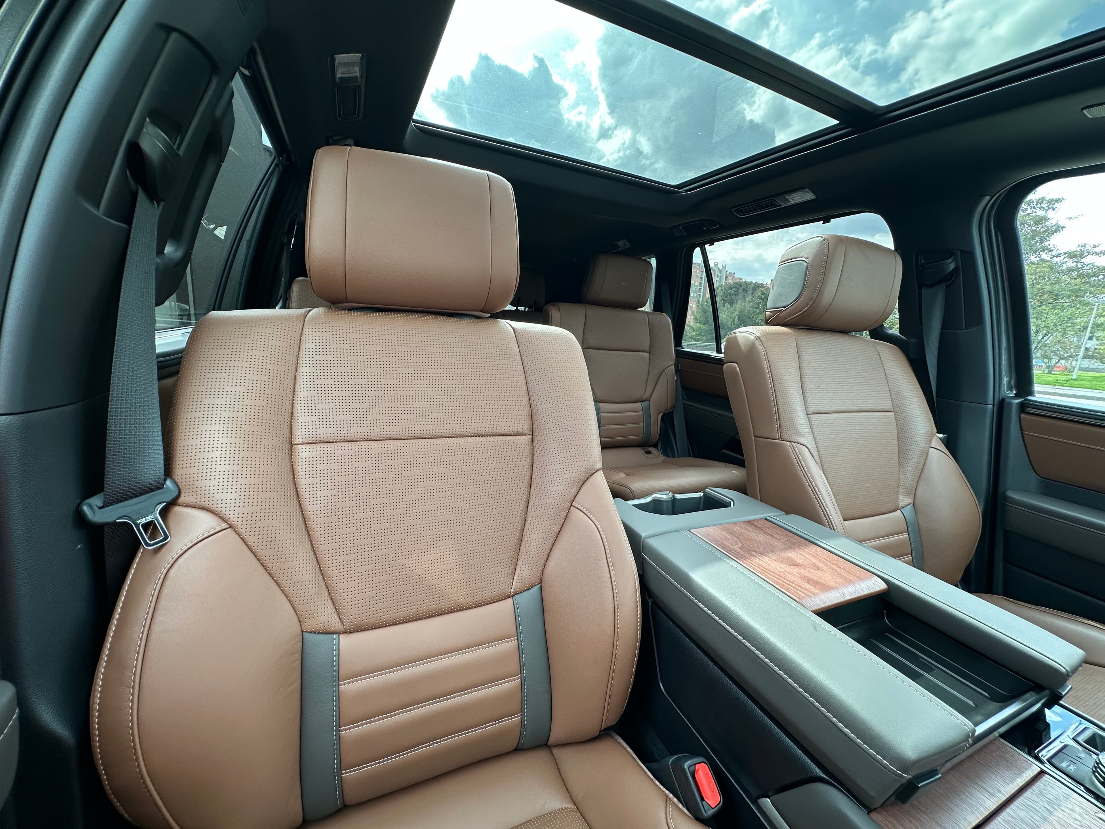 Toyota Sequoia 1794 TRD PRO Modelo 2026 26