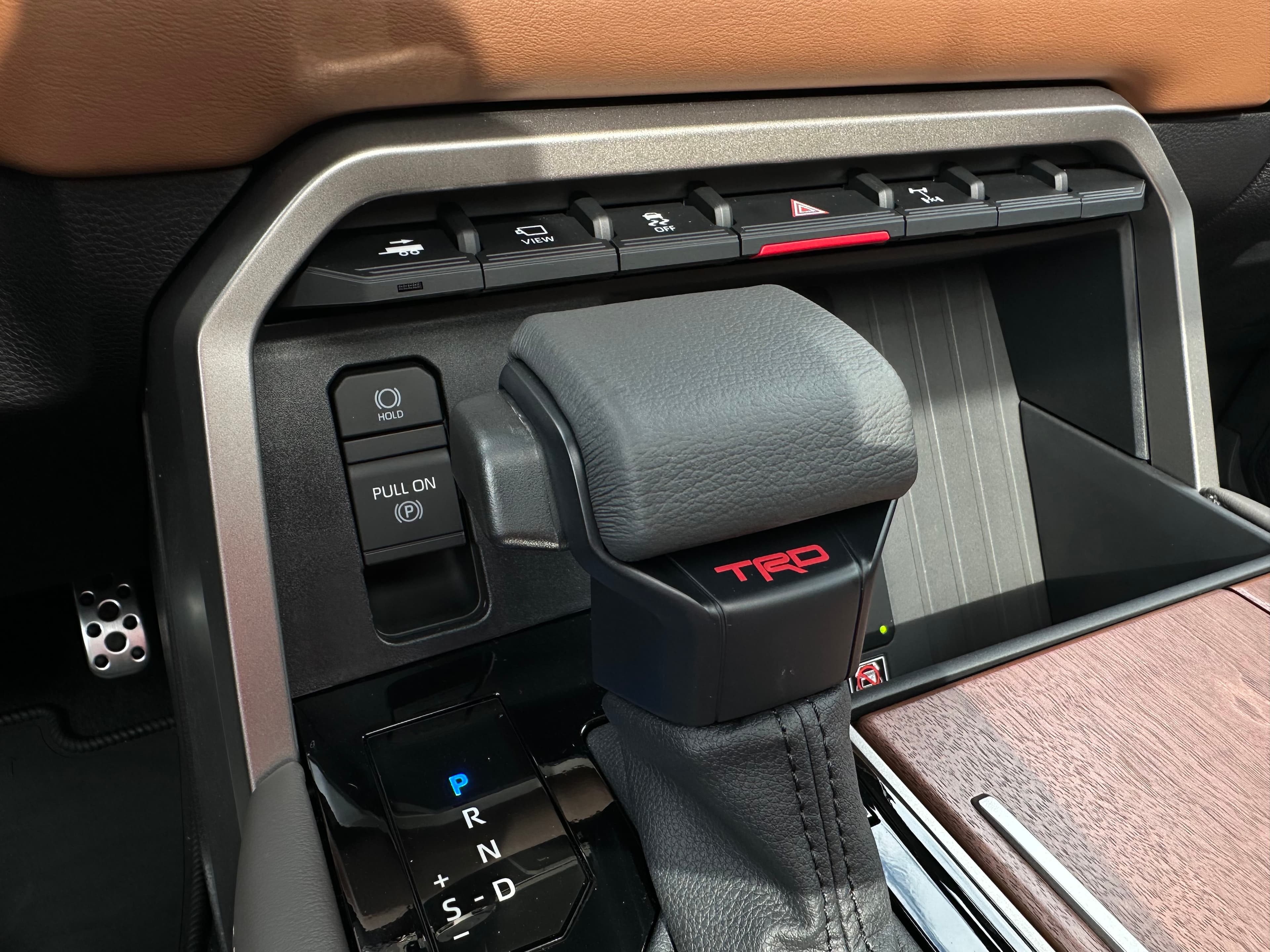 Toyota Sequoia 1794 TRD PRO Modelo 2026 22