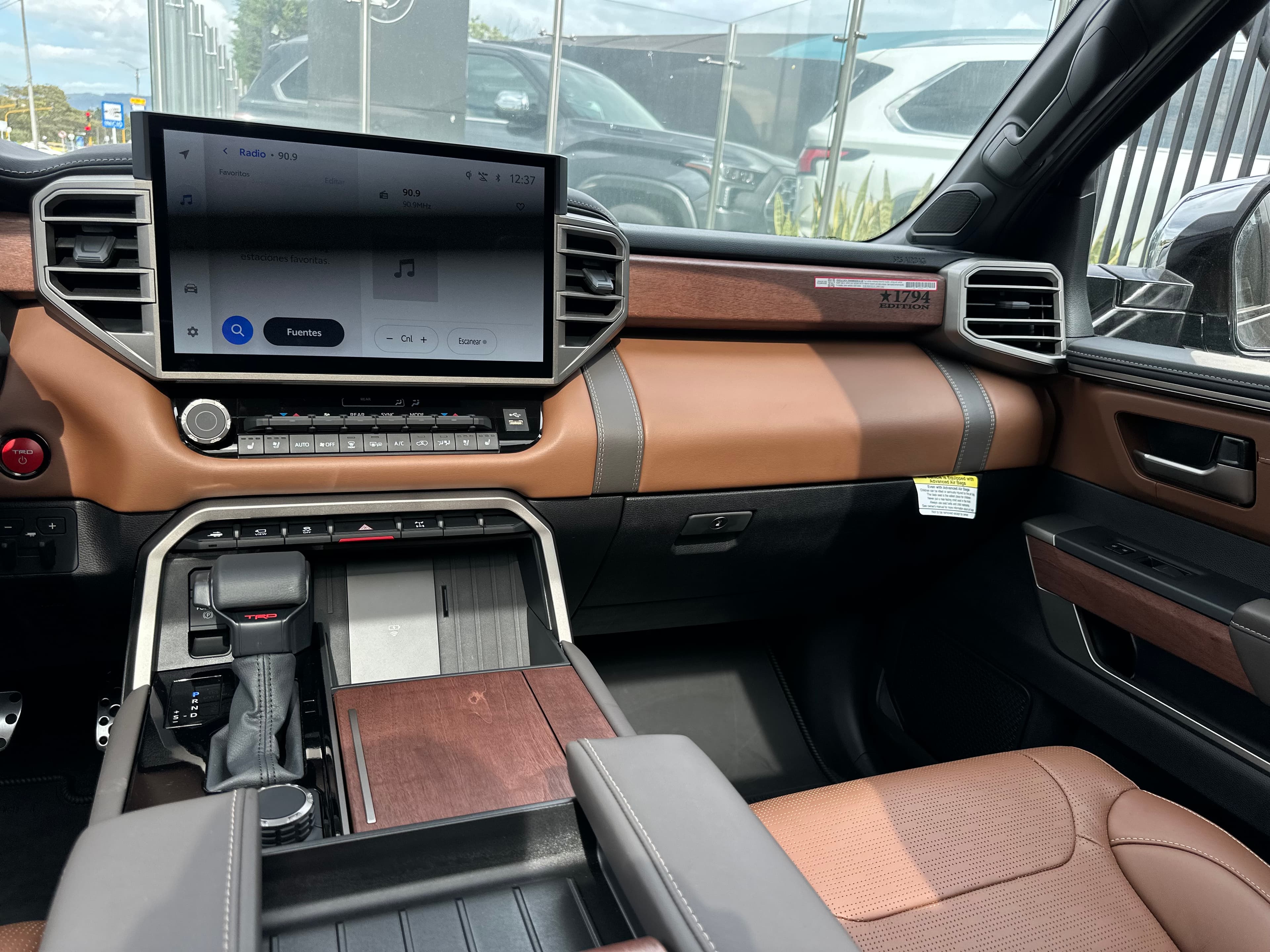 Toyota Sequoia 1794 TRD PRO Modelo 2026 15