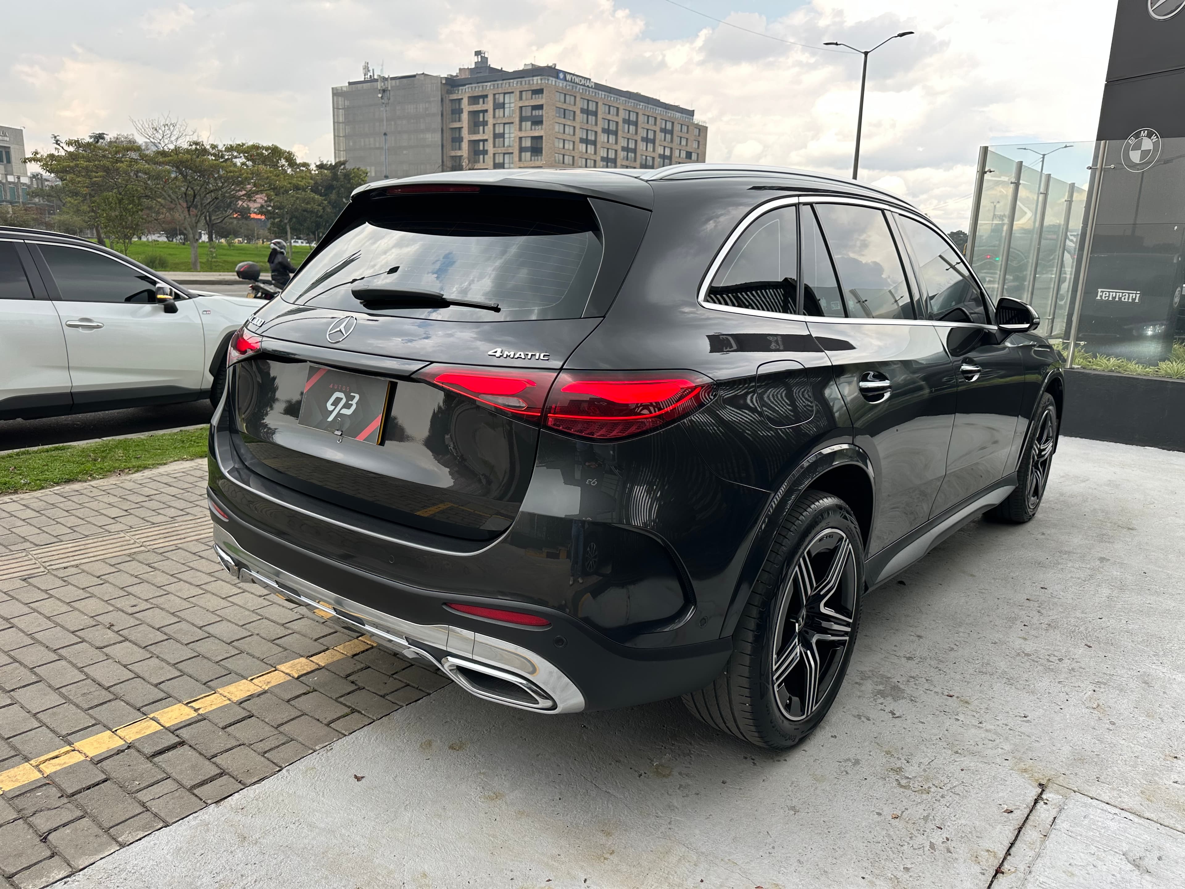 Mercedes Benz GLC300 4MATIC Modelo 2025 4