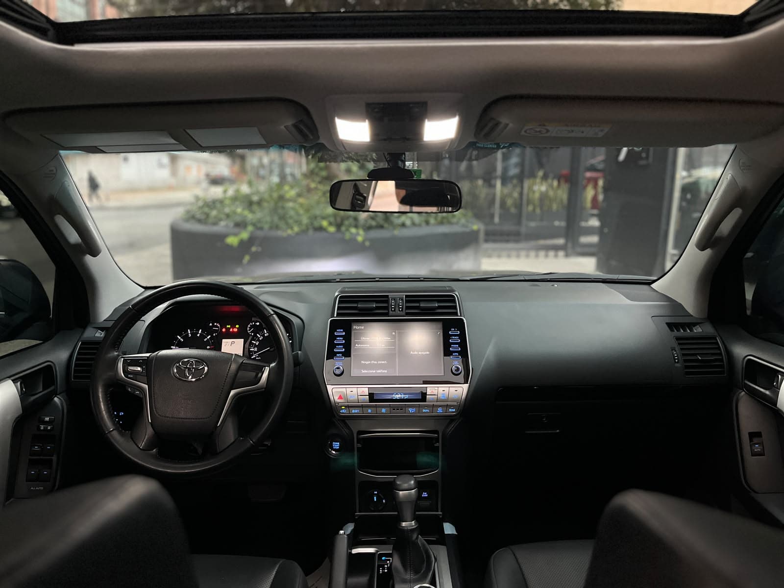 Toyota Prado TXL Modelo 2023 14