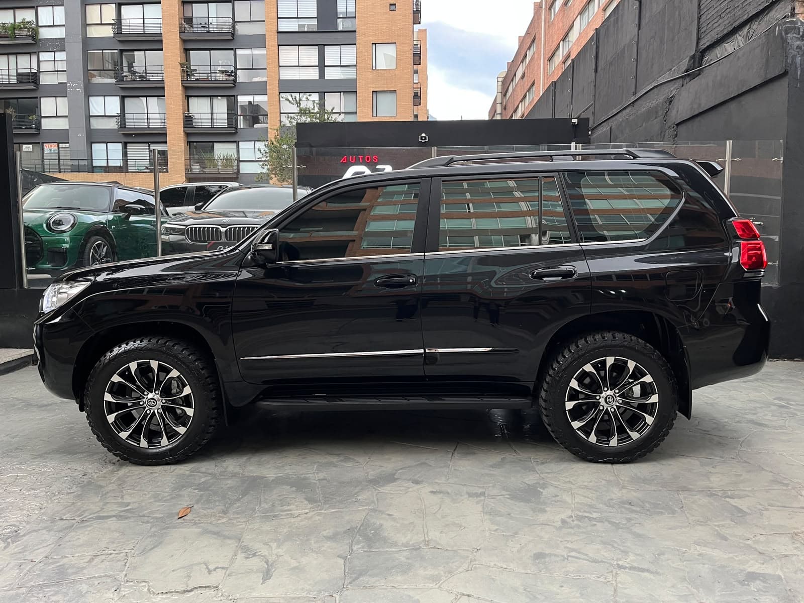 Toyota Prado TXL Modelo 2023 7